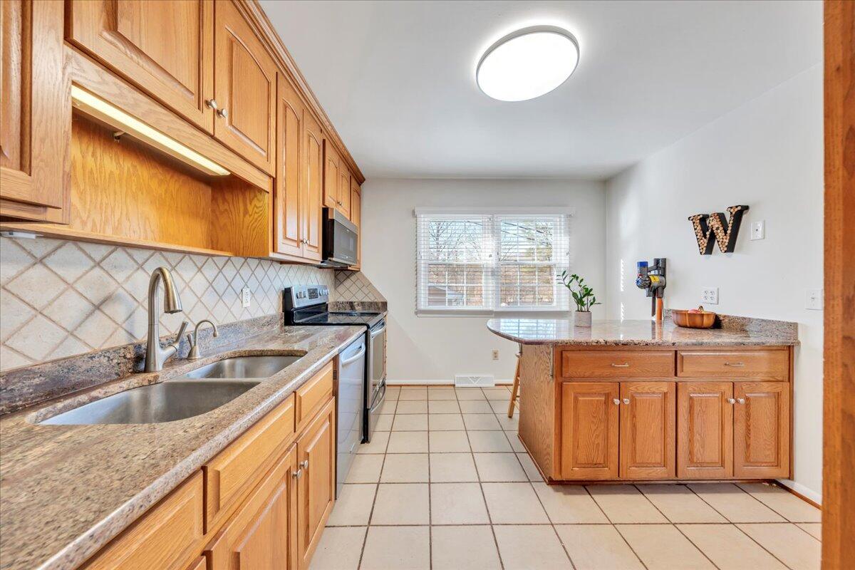 5824 Penguin Dr, Roanoke, Virginia image 11