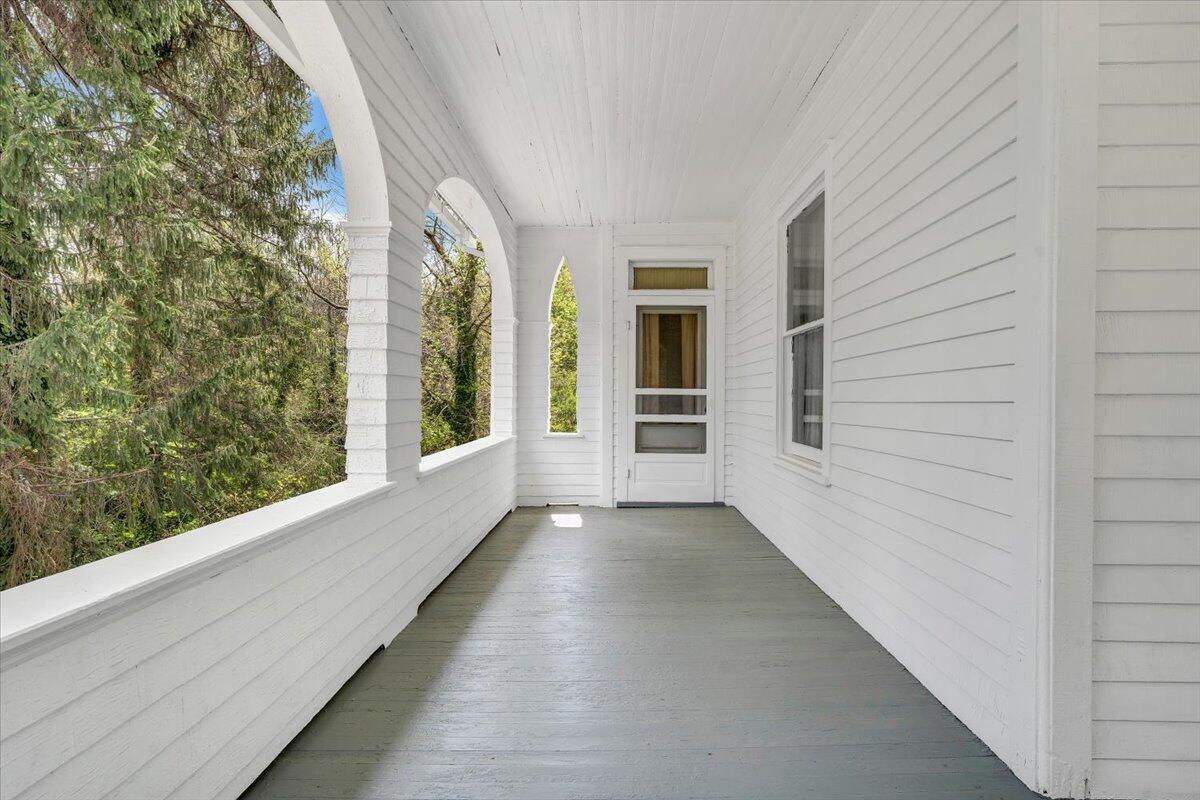 616 Midland Trl, Covington, Virginia image 6