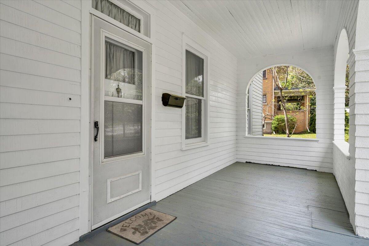 616 Midland Trl, Covington, Virginia image 8