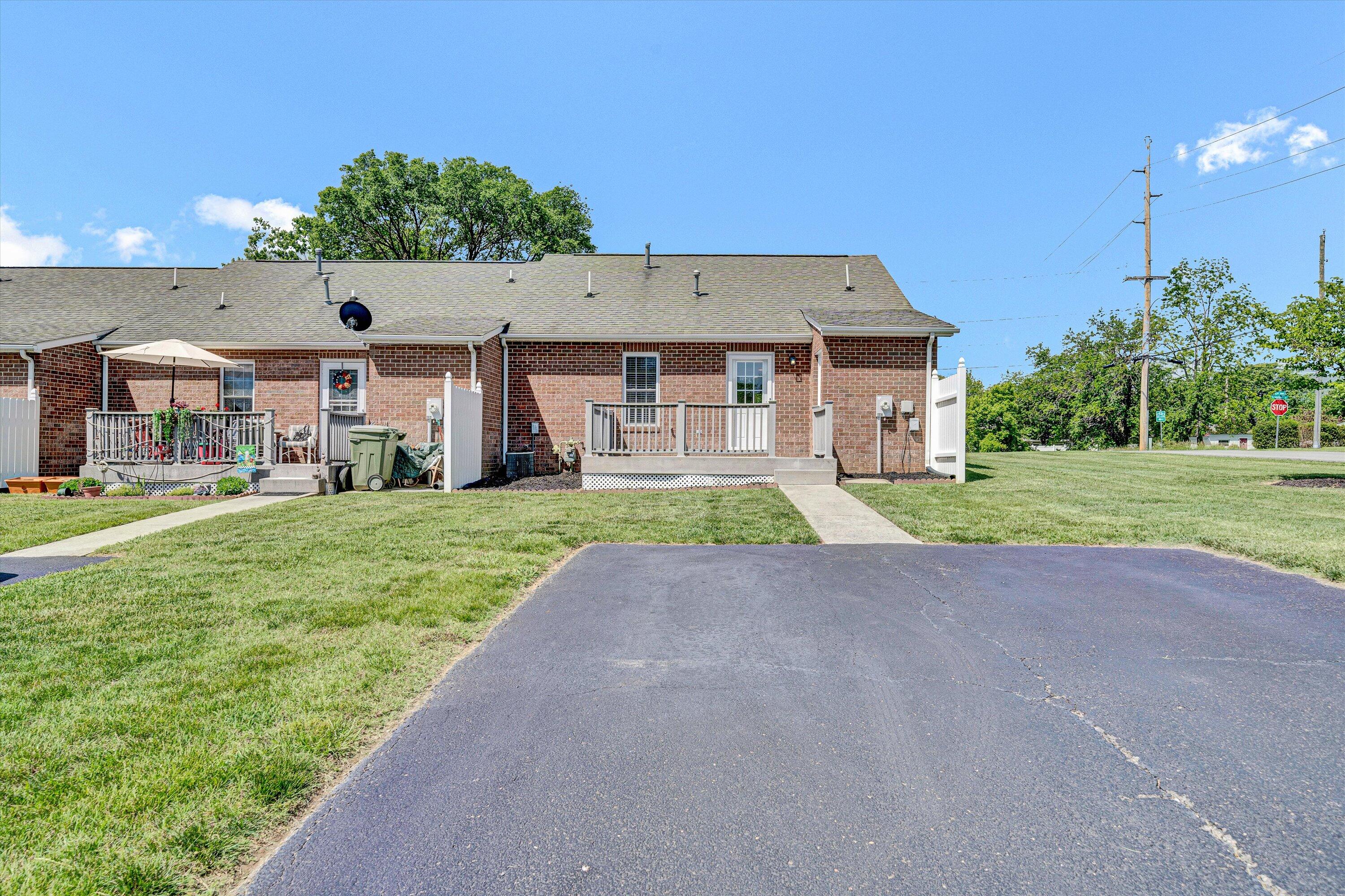 402 Chestnut St, Salem, Virginia image 23