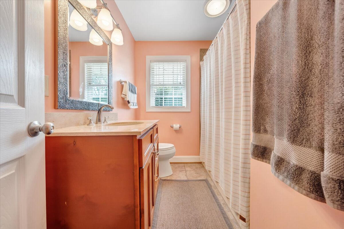 2167 Shavers Farm Rd, Fincastle, Virginia image 19
