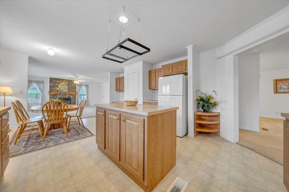 200 Surber Dr, Moneta, Virginia image 19