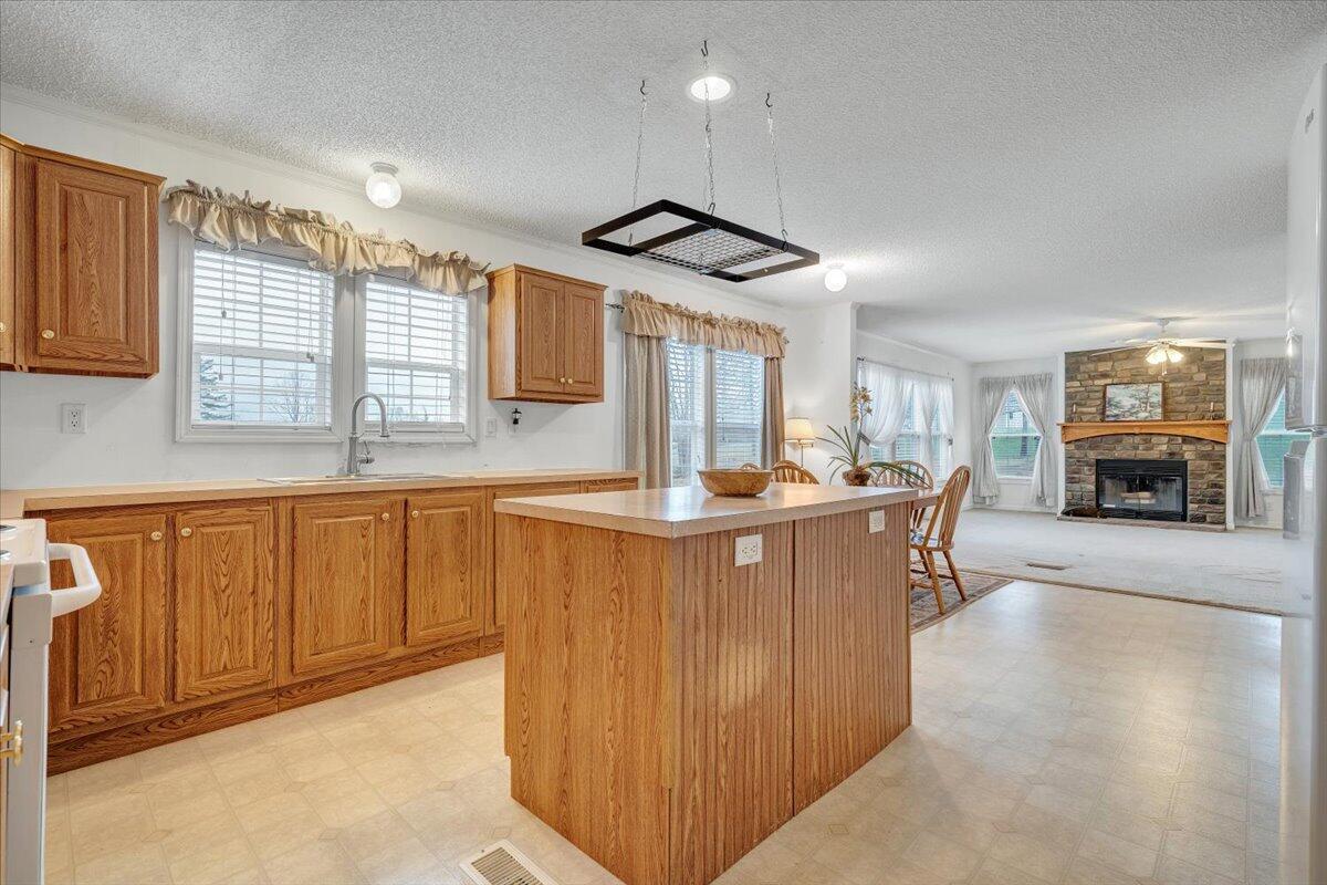 200 Surber Dr, Moneta, Virginia image 18