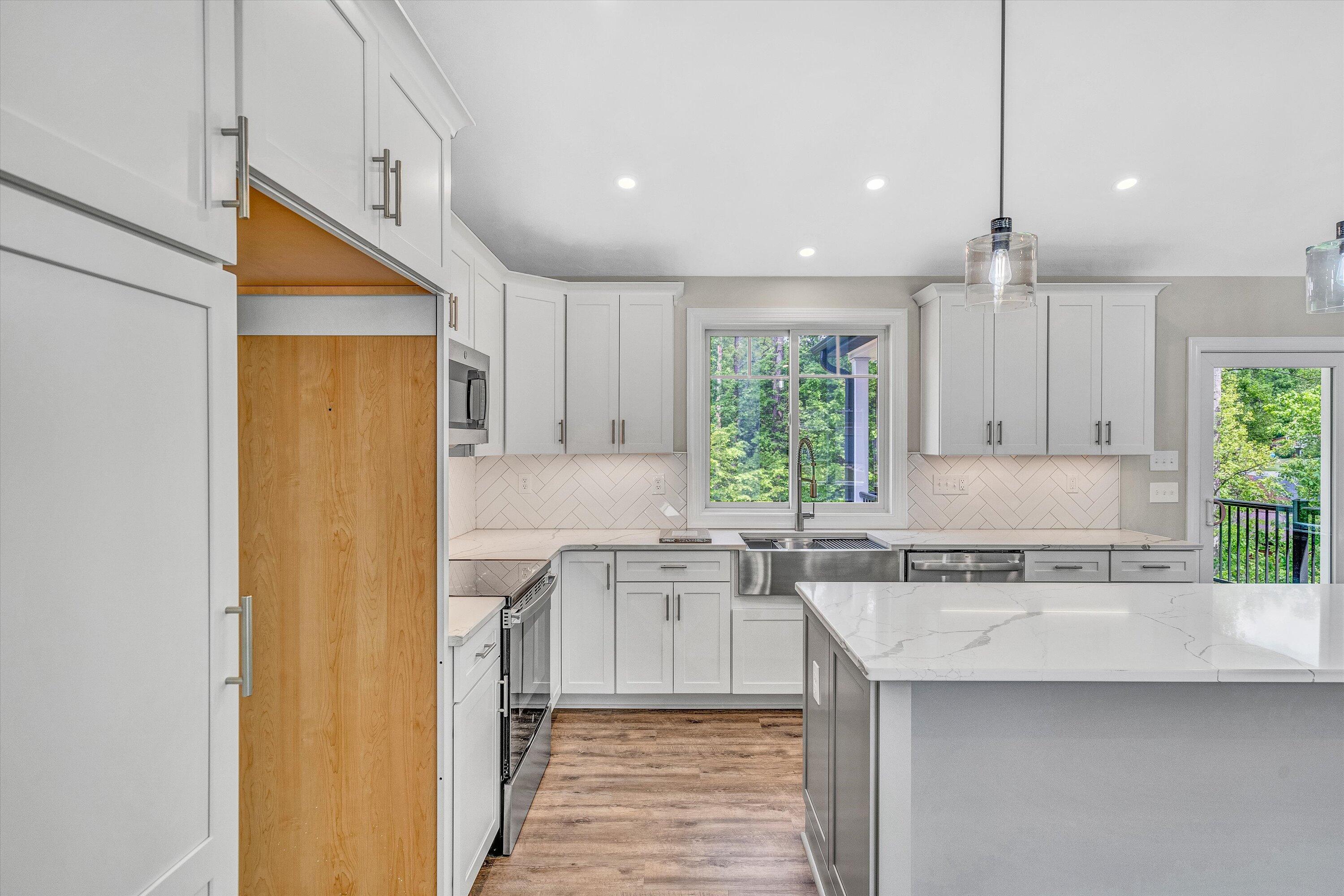 1825 Parker Ln, Vinton, Virginia image 13