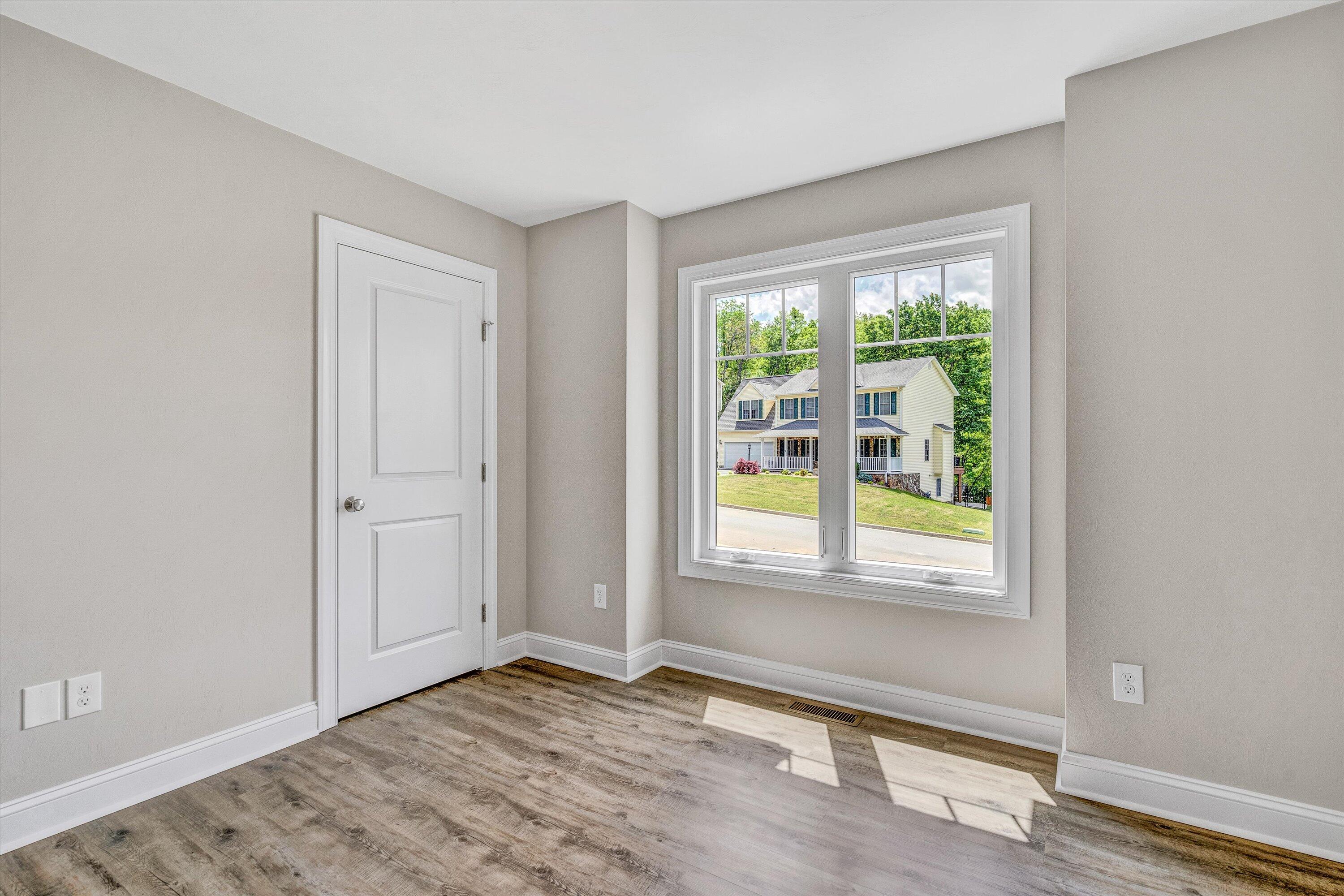 1825 Parker Ln, Vinton, Virginia image 20