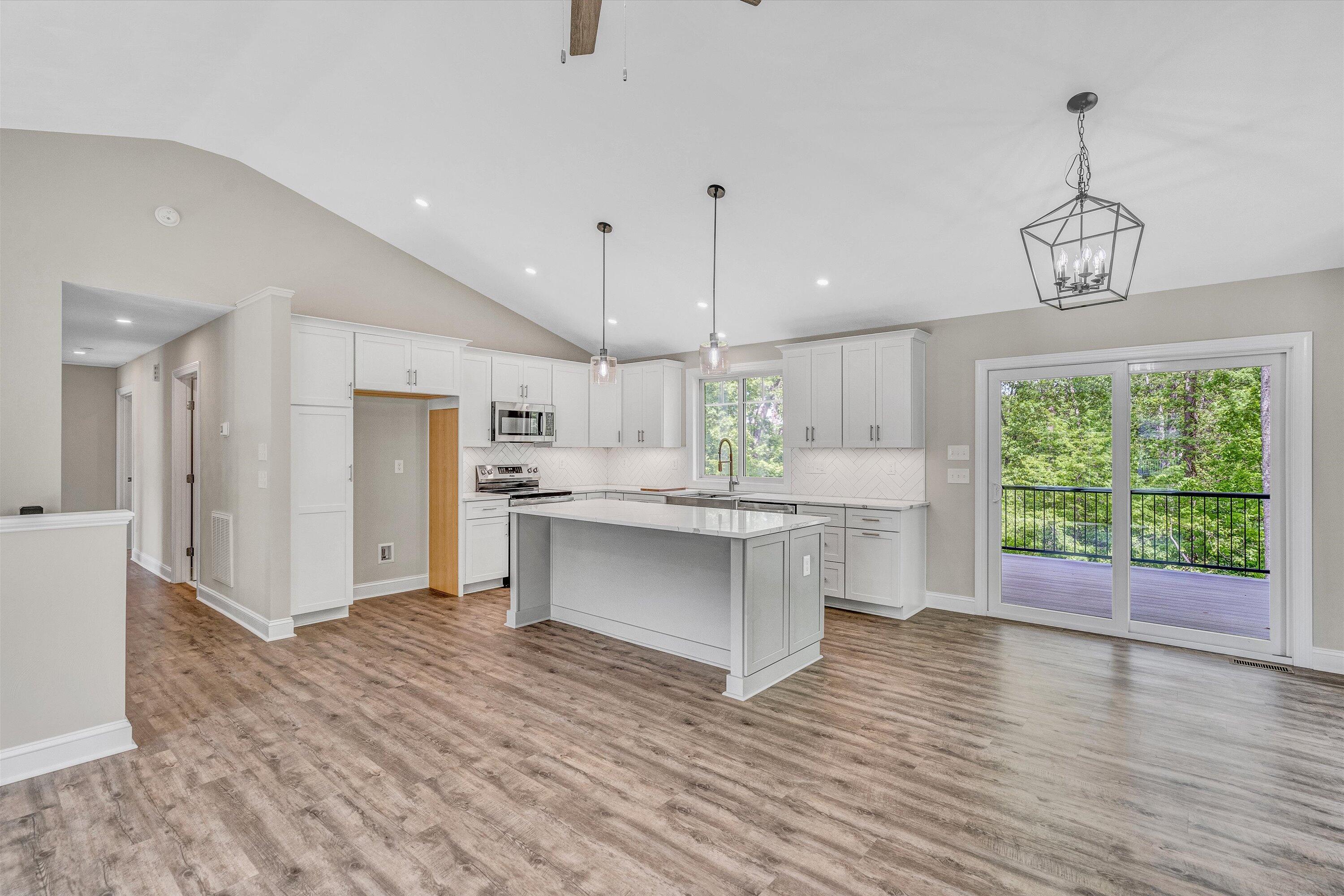 1825 Parker Ln, Vinton, Virginia image 7
