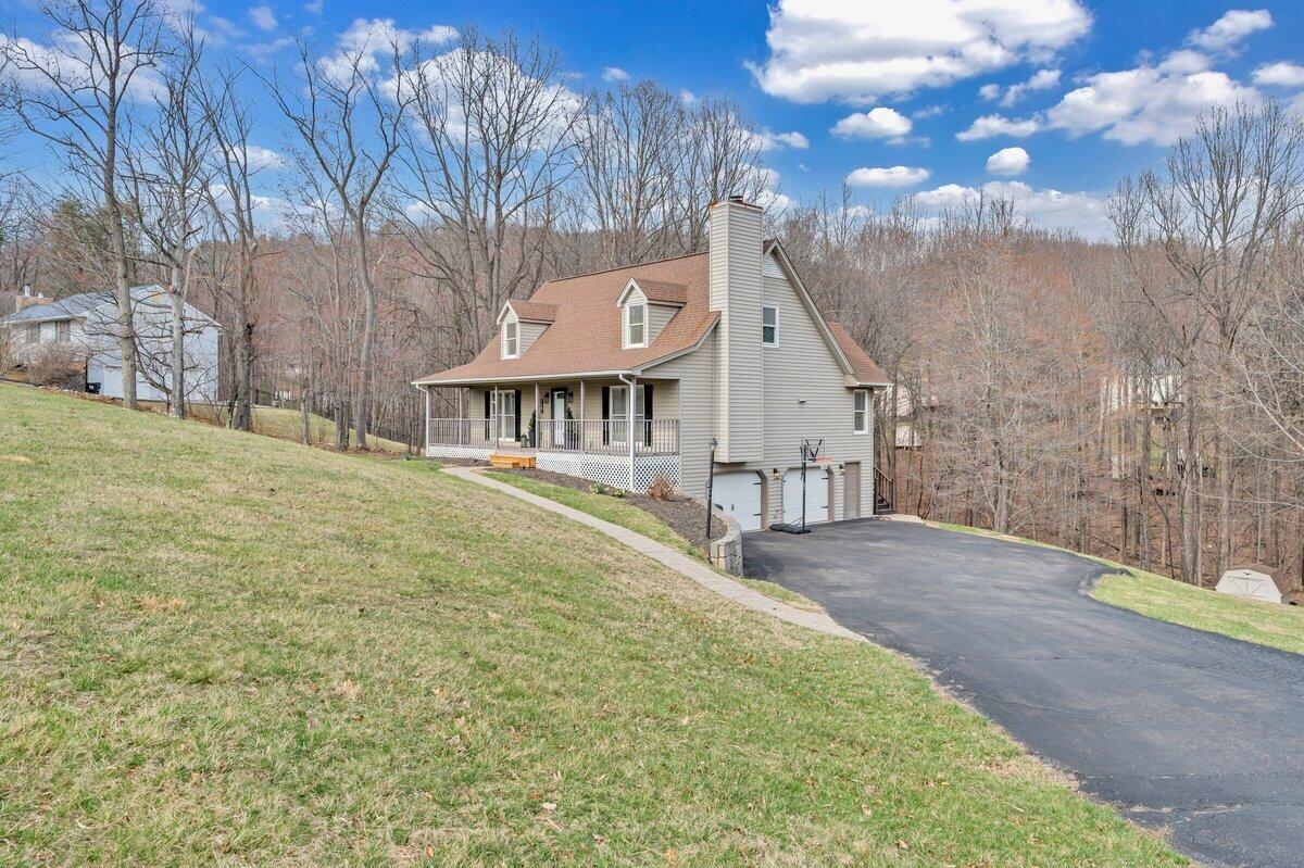 137 Wildwood Dr, Blue Ridge, Virginia image 38