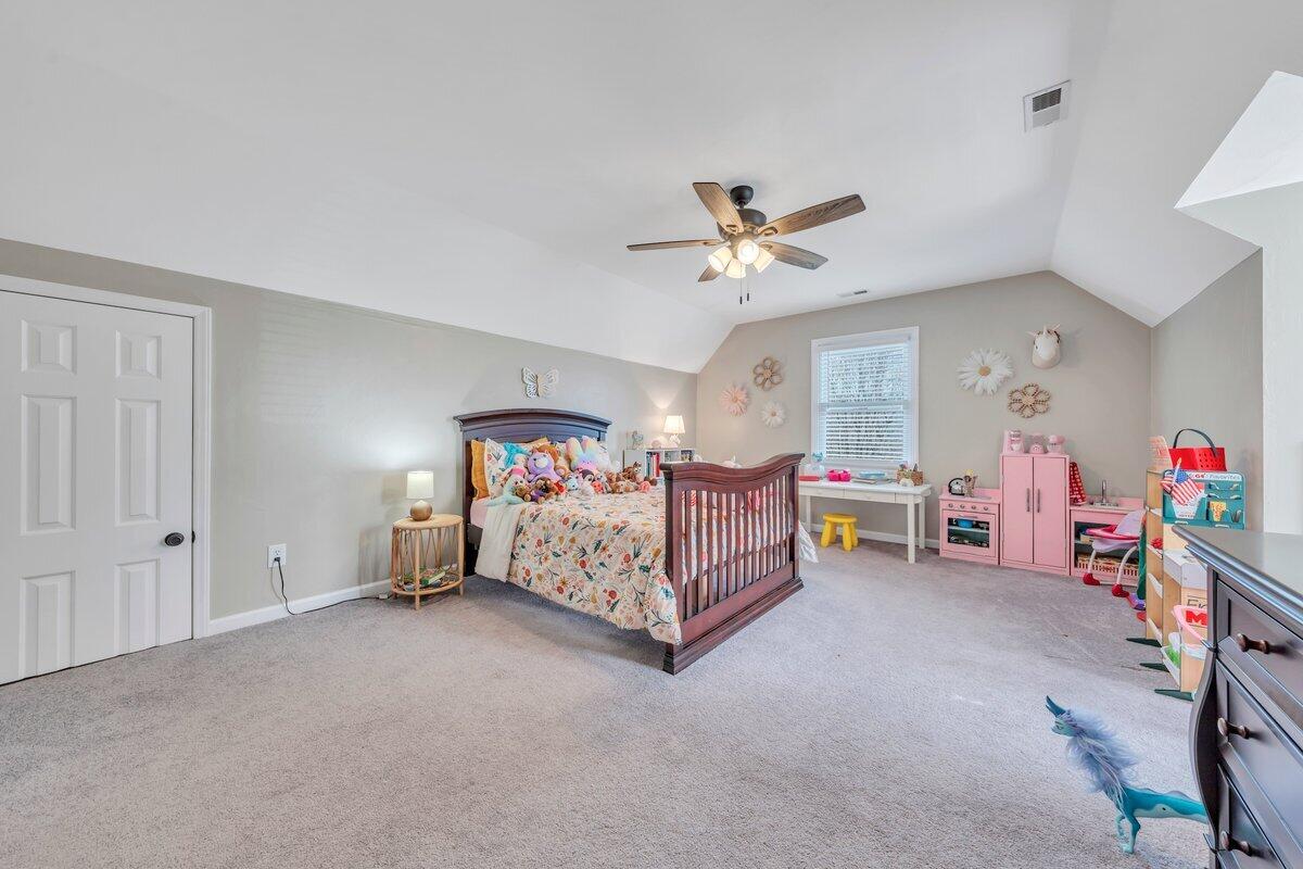 137 Wildwood Dr, Blue Ridge, Virginia image 22