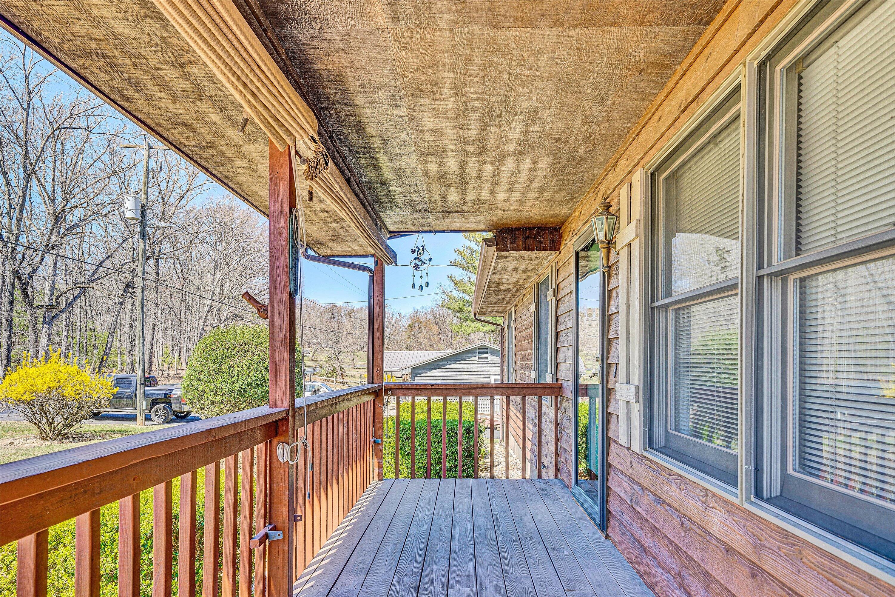 2474 Thomasson Mill Rd, Goodview, Virginia image 3