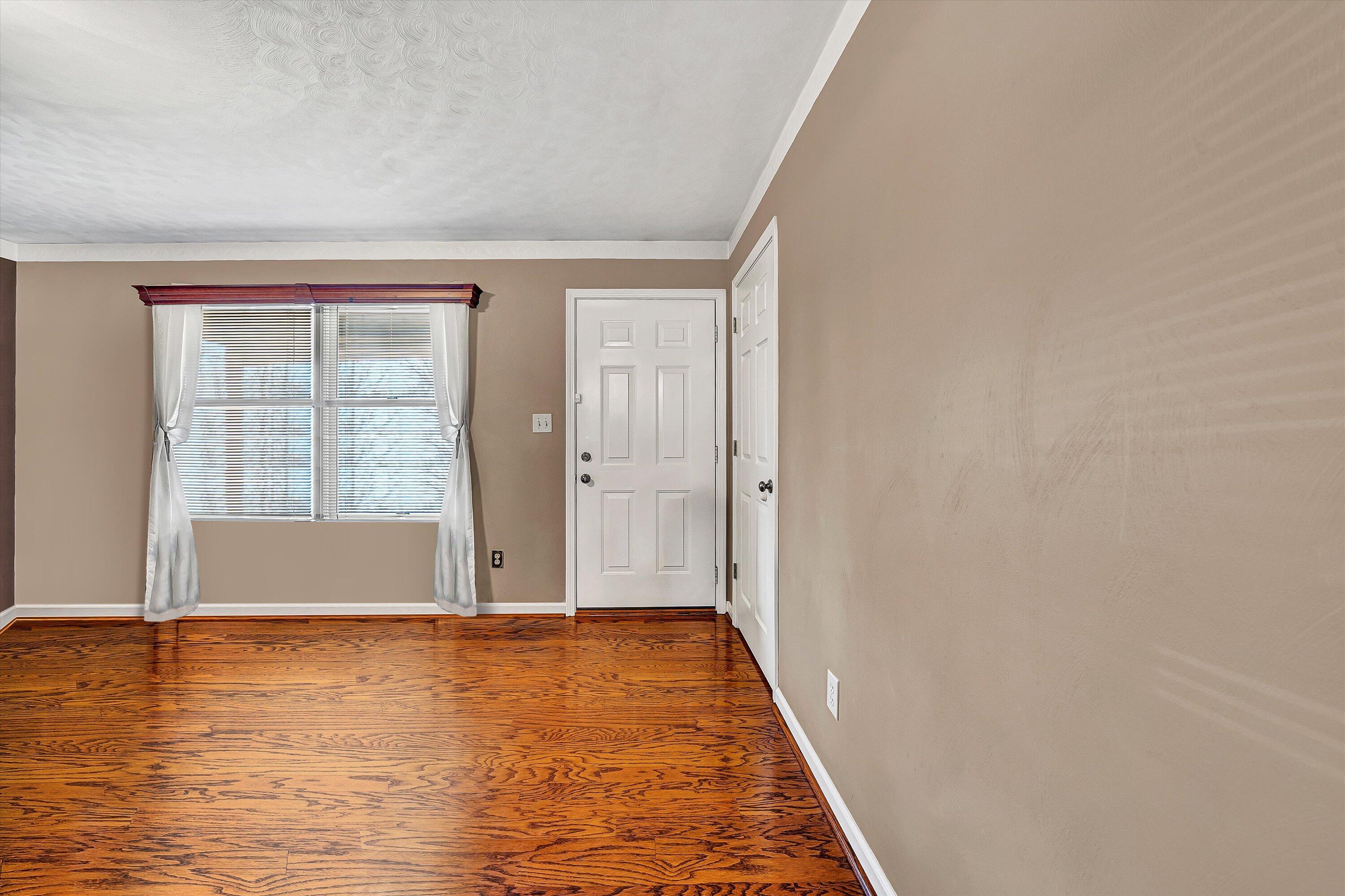 2474 Thomasson Mill Rd, Goodview, Virginia image 4
