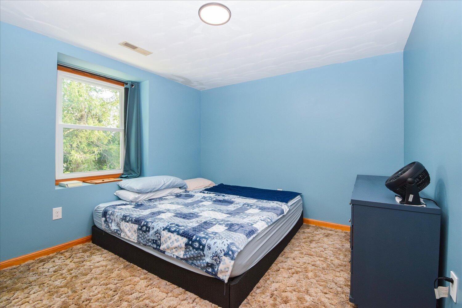 Salem, Virginia 24153, United States, 5 Bedrooms Bedrooms, ,3 BathroomsBathrooms,Residential,Active,194294