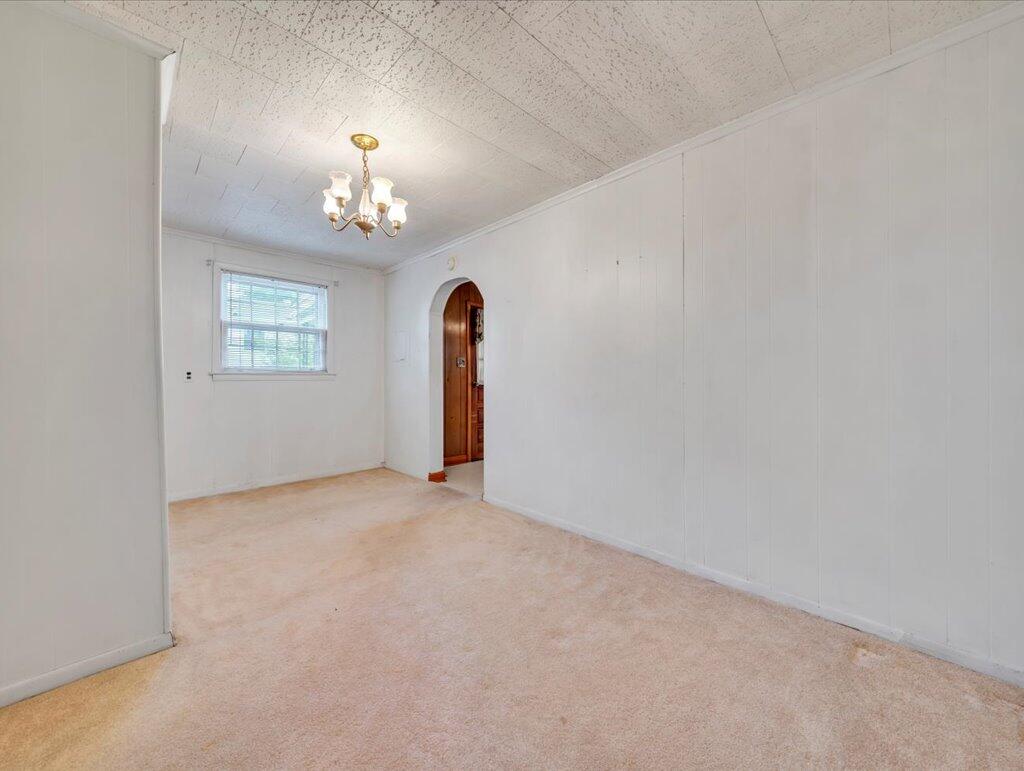 110 Lafayette Ave, Martinsville, Virginia image 6