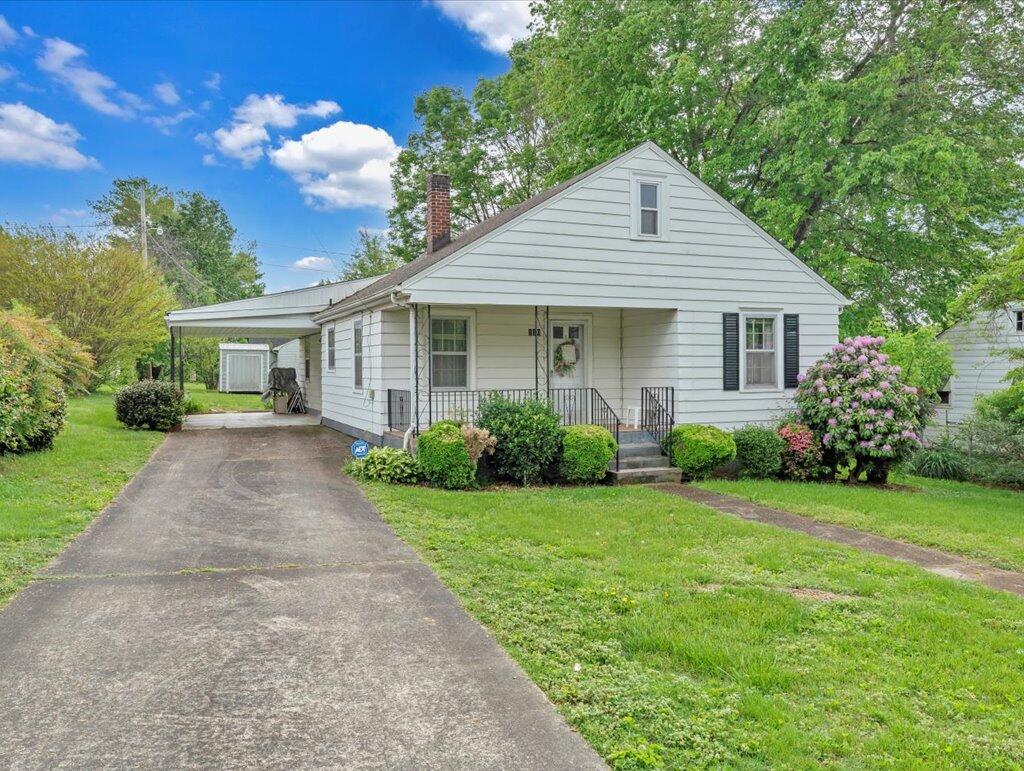 110 Lafayette Ave, Martinsville, Virginia image 1