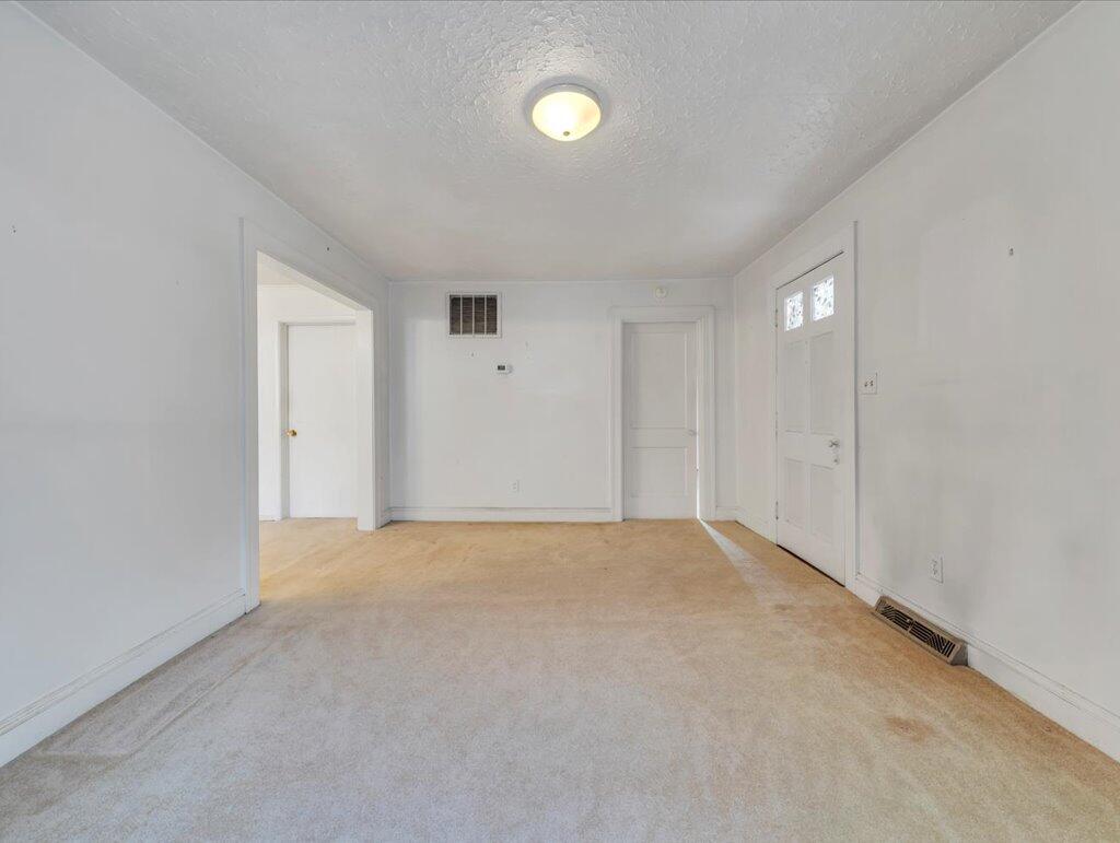 110 Lafayette Ave, Martinsville, Virginia image 4