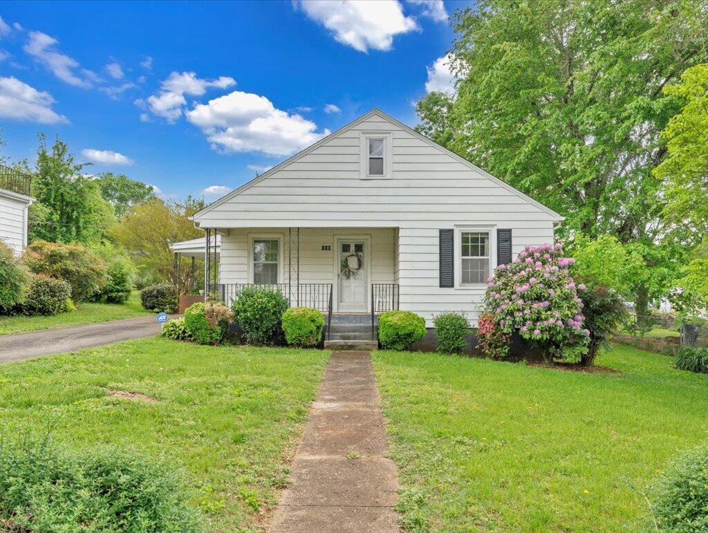 110 Lafayette Ave, Martinsville, Virginia image 2