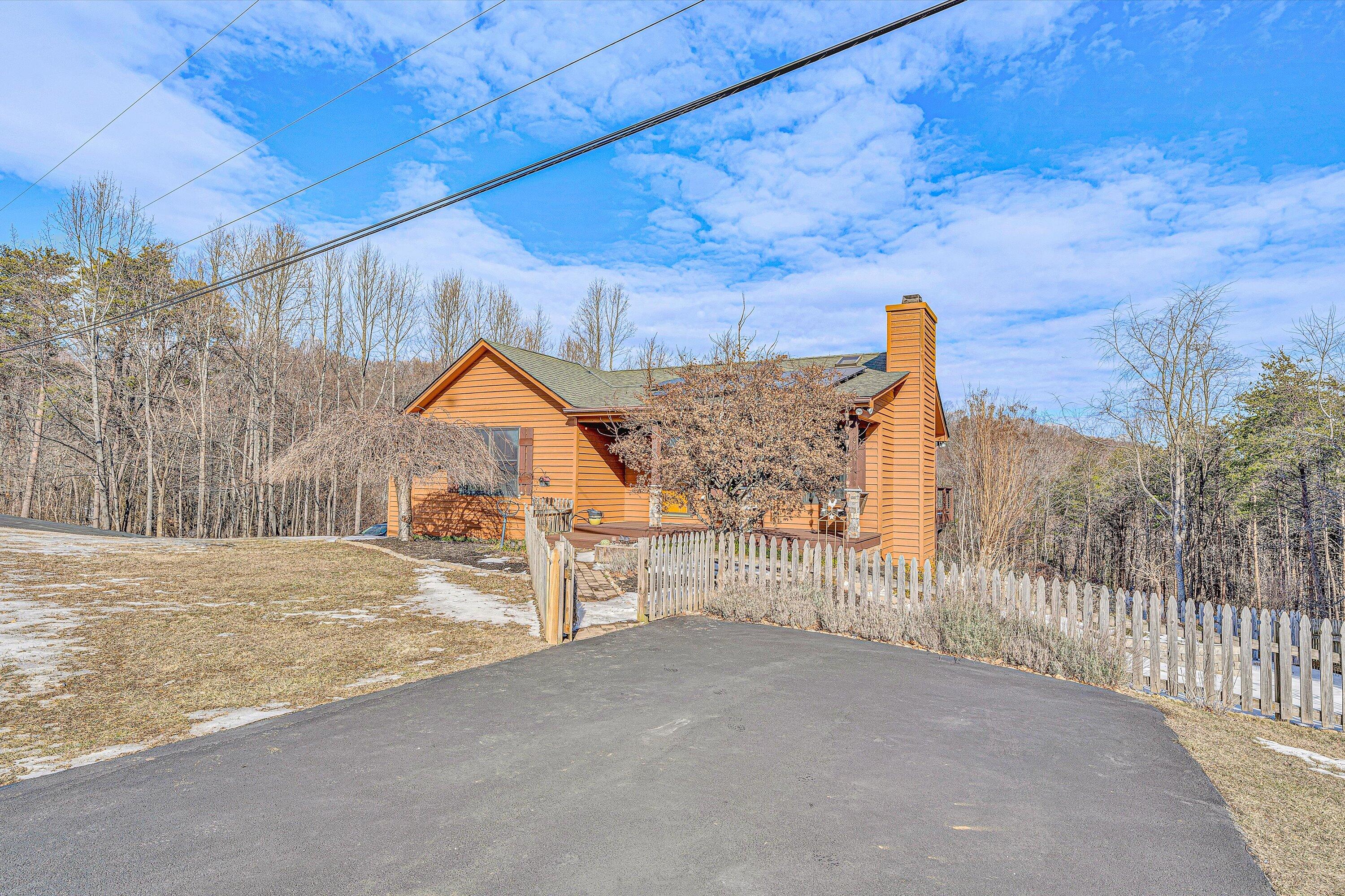 5419 Bore Auger Rd, Blue Ridge, Virginia image 7