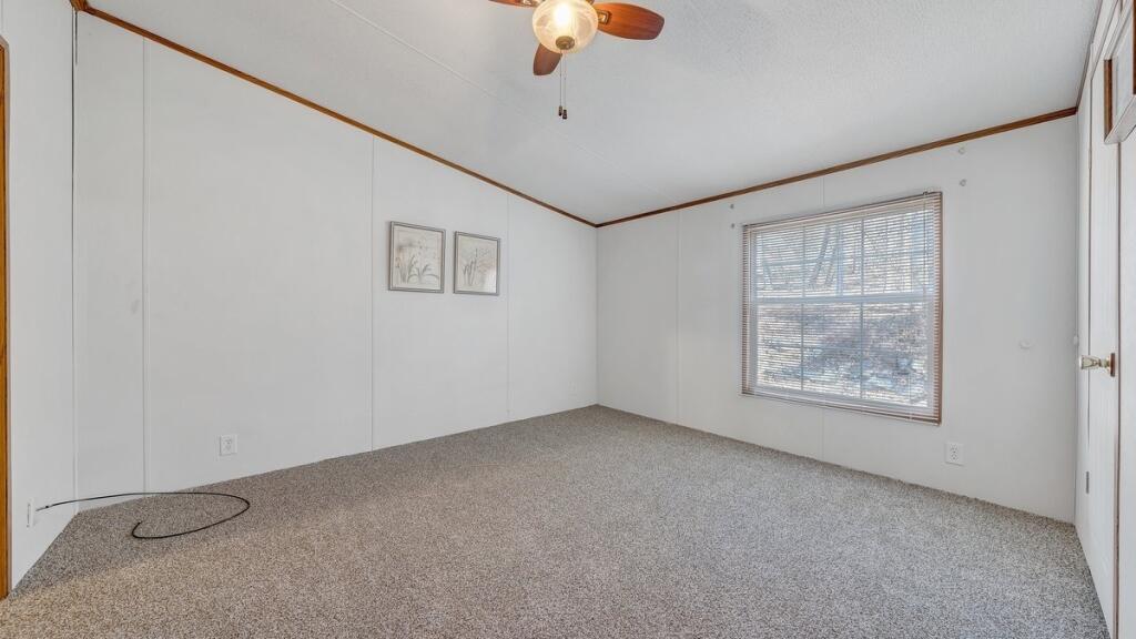 407 Spinnaker Way, Moneta, Virginia image 19