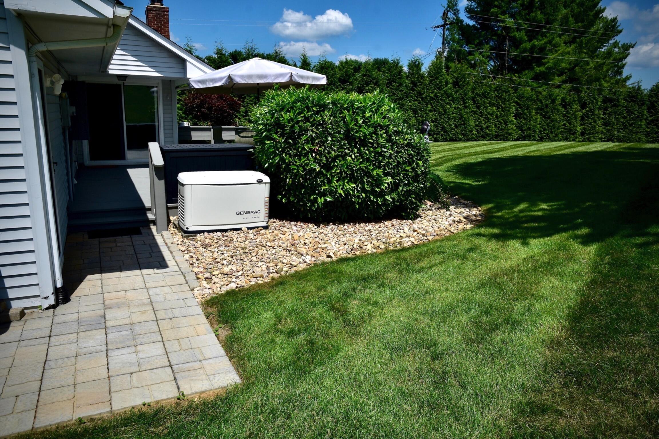 2395 Giles Dr, Christiansburg, Ohio image 8