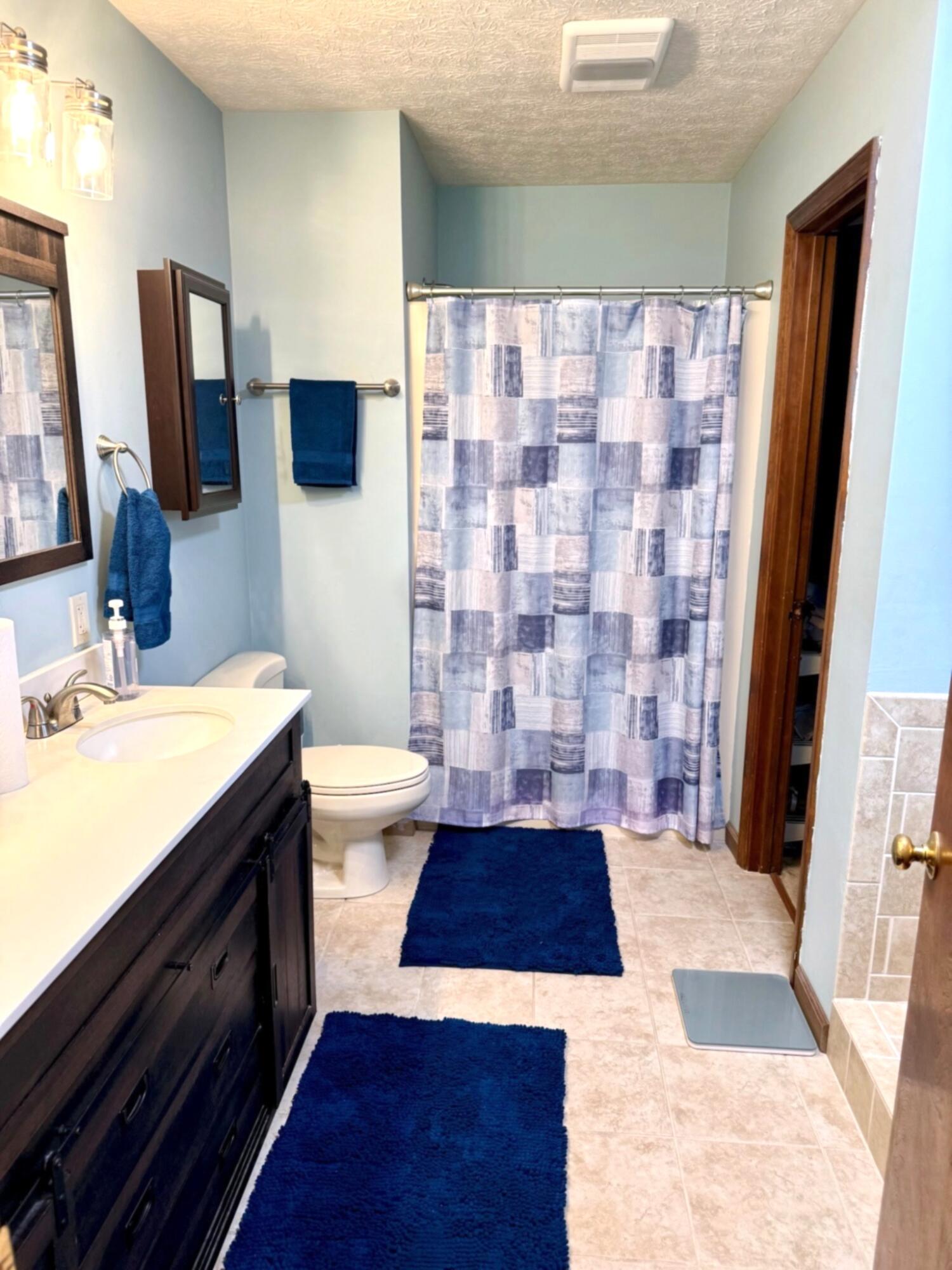 2395 Giles Dr, Christiansburg, Ohio image 23