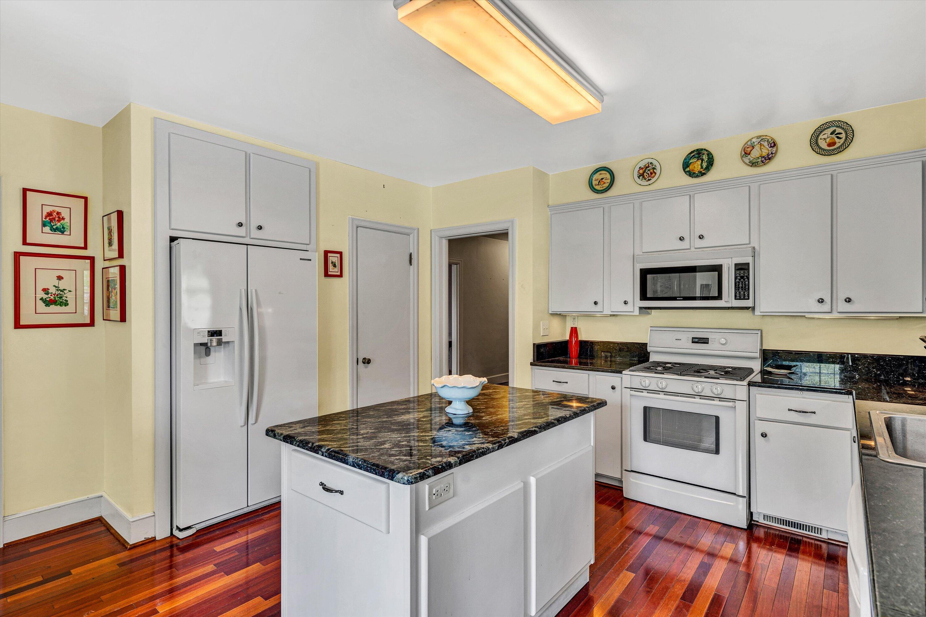 1367 Lakewood Dr, Roanoke, Virginia image 10