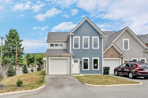 Photo of 140 W Calhoun ST, Salem, VA 24153 (MLS # 930633)