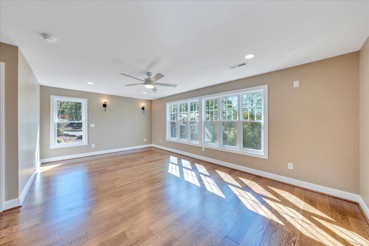 188 Buck Run Dr, Moneta, Virginia image 19