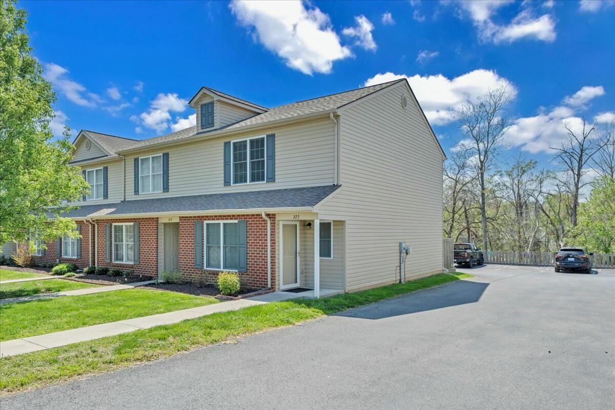 223 Ross St, Salem, Virginia image 25