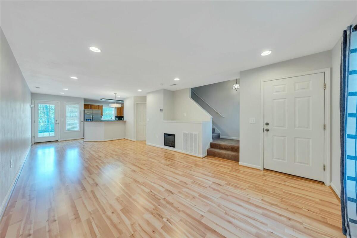 223 Ross St, Salem, Virginia image 3