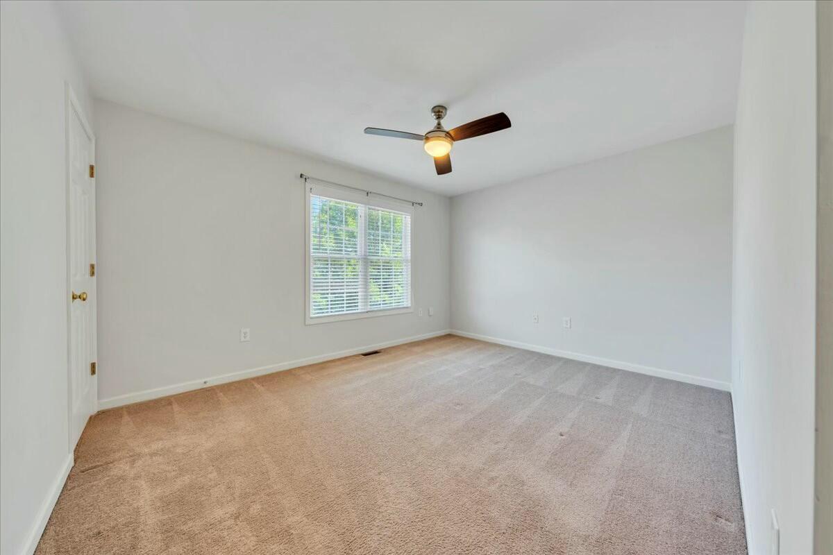 223 Ross St, Salem, Virginia image 17
