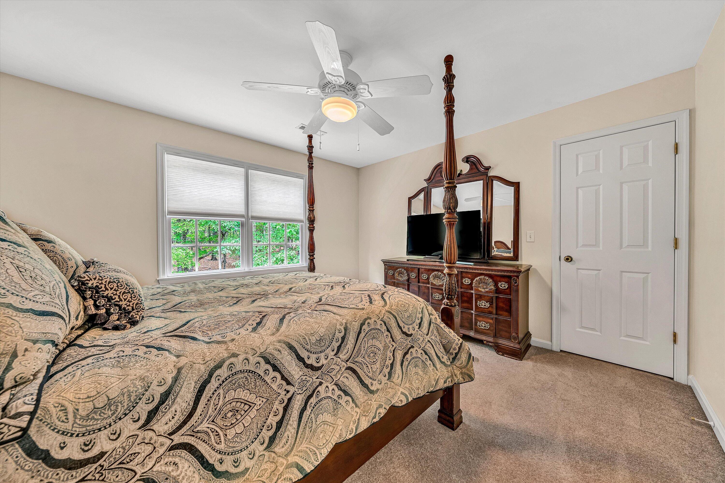 1309 W West Pine Ridge Rd, Huddleston, Virginia image 20