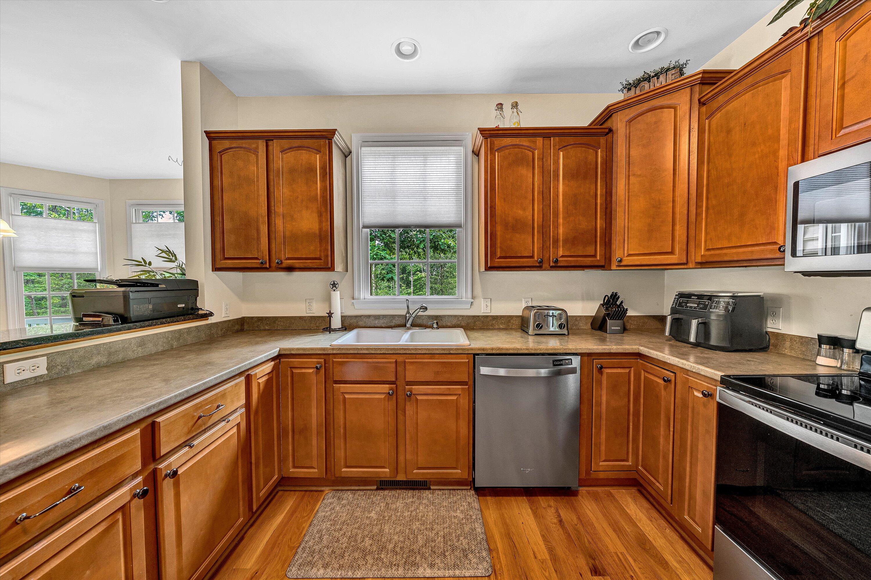 1309 W West Pine Ridge Rd, Huddleston, Virginia image 11