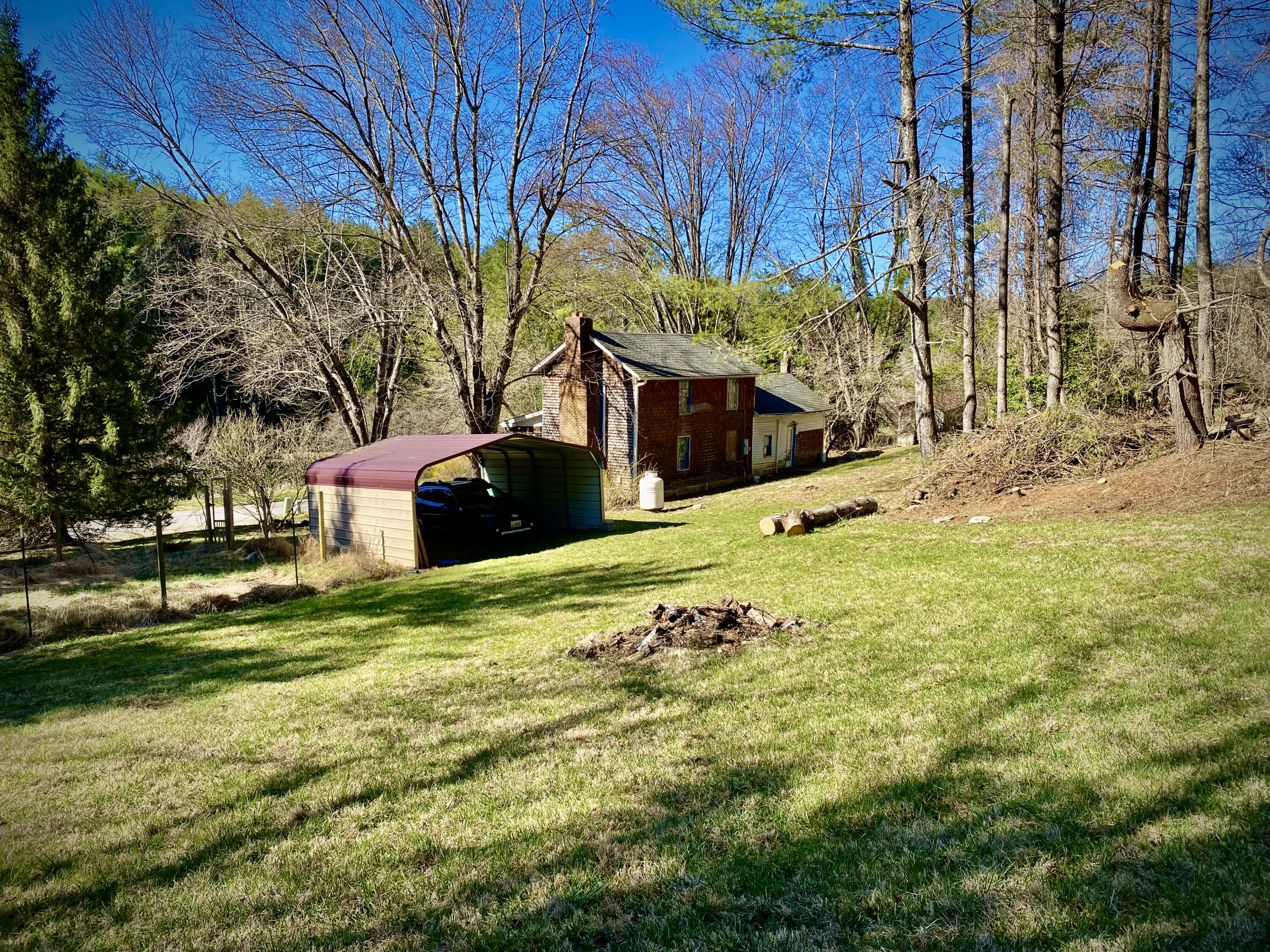 289 Huckleberry Ridge Rd, Floyd, Virginia image 28