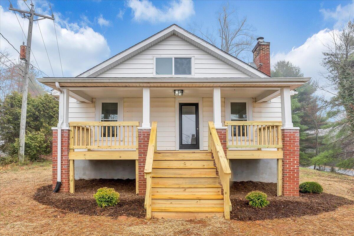 87 Country Ridge Rd, Bassett, Virginia image 1