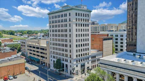 Condo For Sale - 204 S Jefferson St # 2<br/> Roanoke, VA 24011