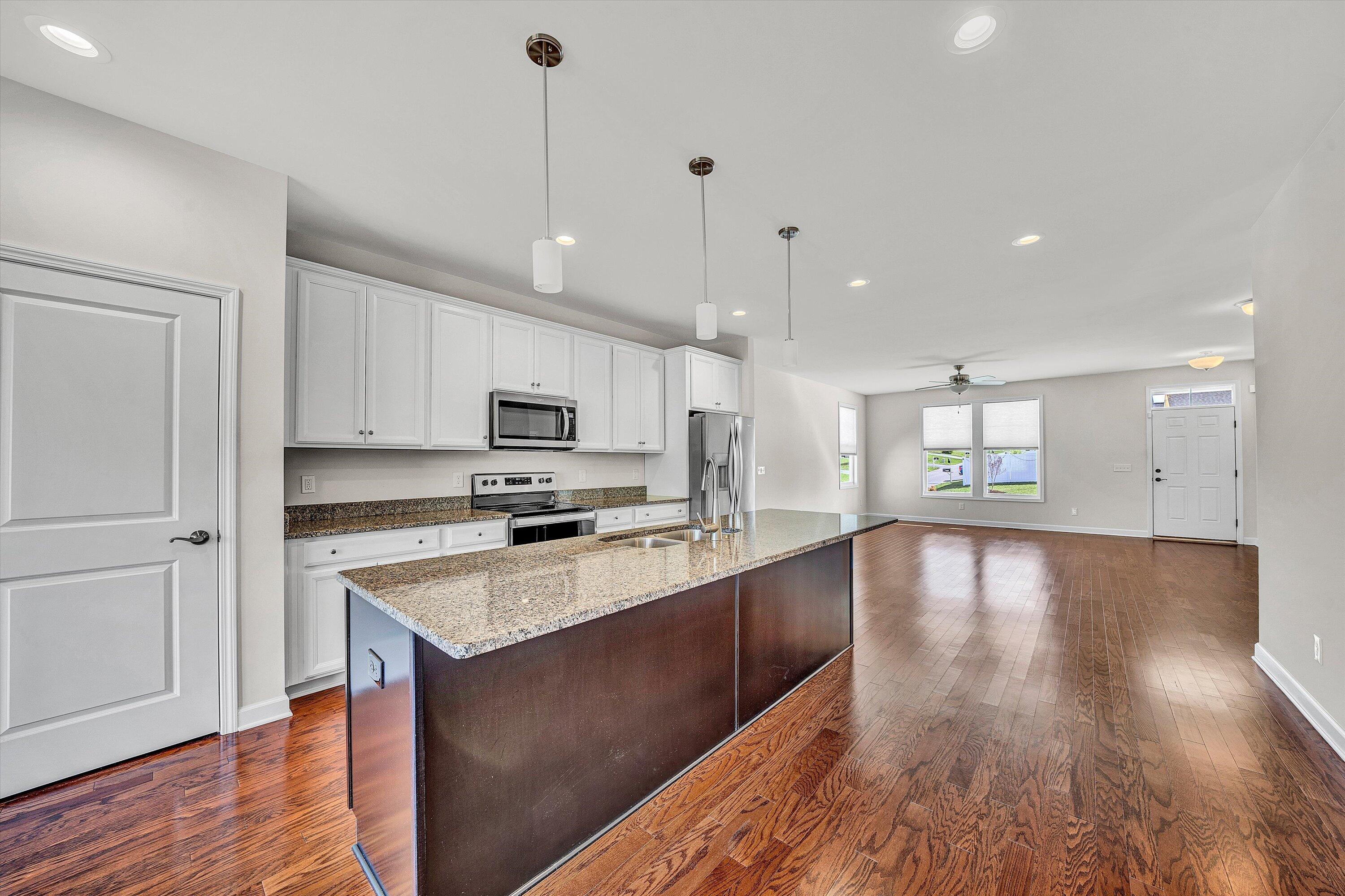 21 Sedgewood Ave, Daleville, Virginia image 10