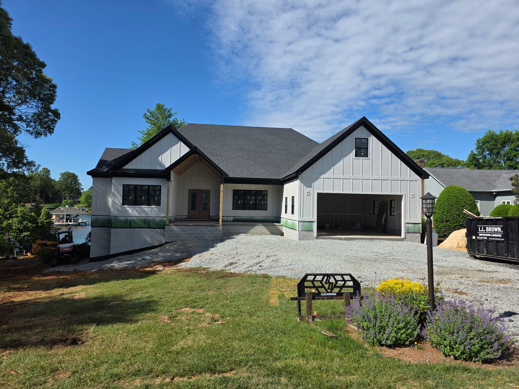 95 Shoreline Cir, Penhook, Virginia image 1