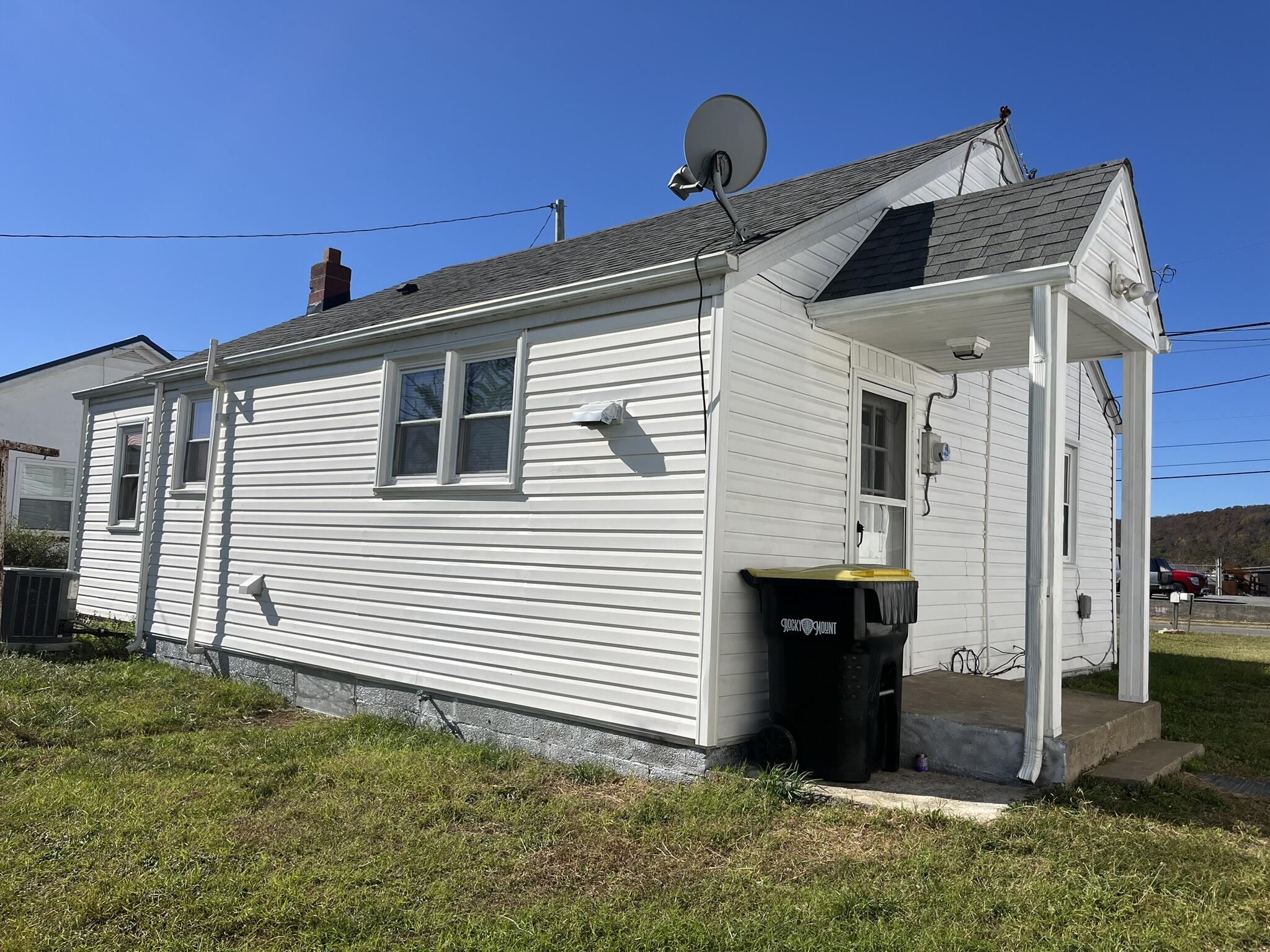 1180 North Main St, Rocky Mount, Ohio image 19
