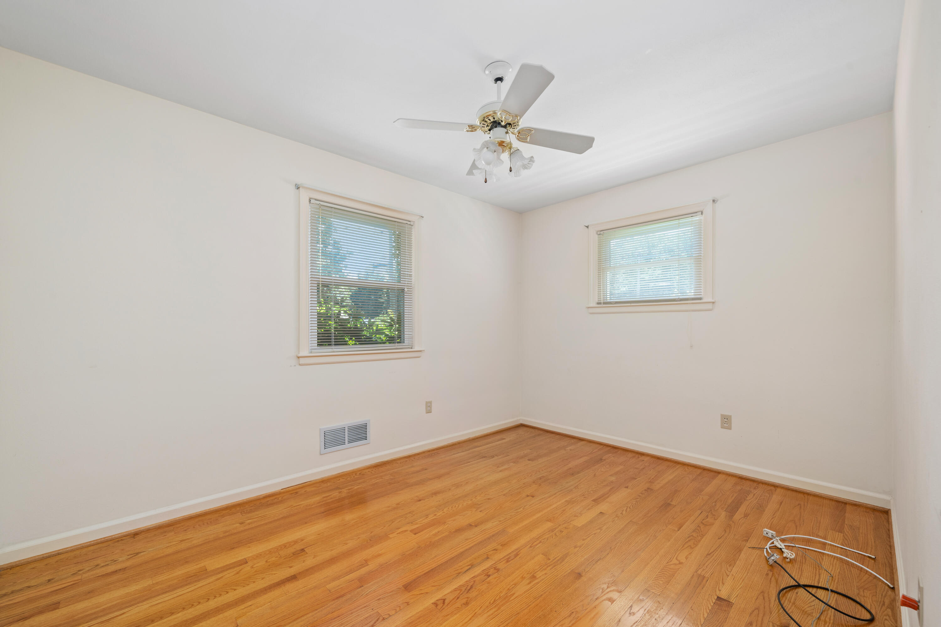 5225 Carriage Dr, Roanoke, Ohio image 13