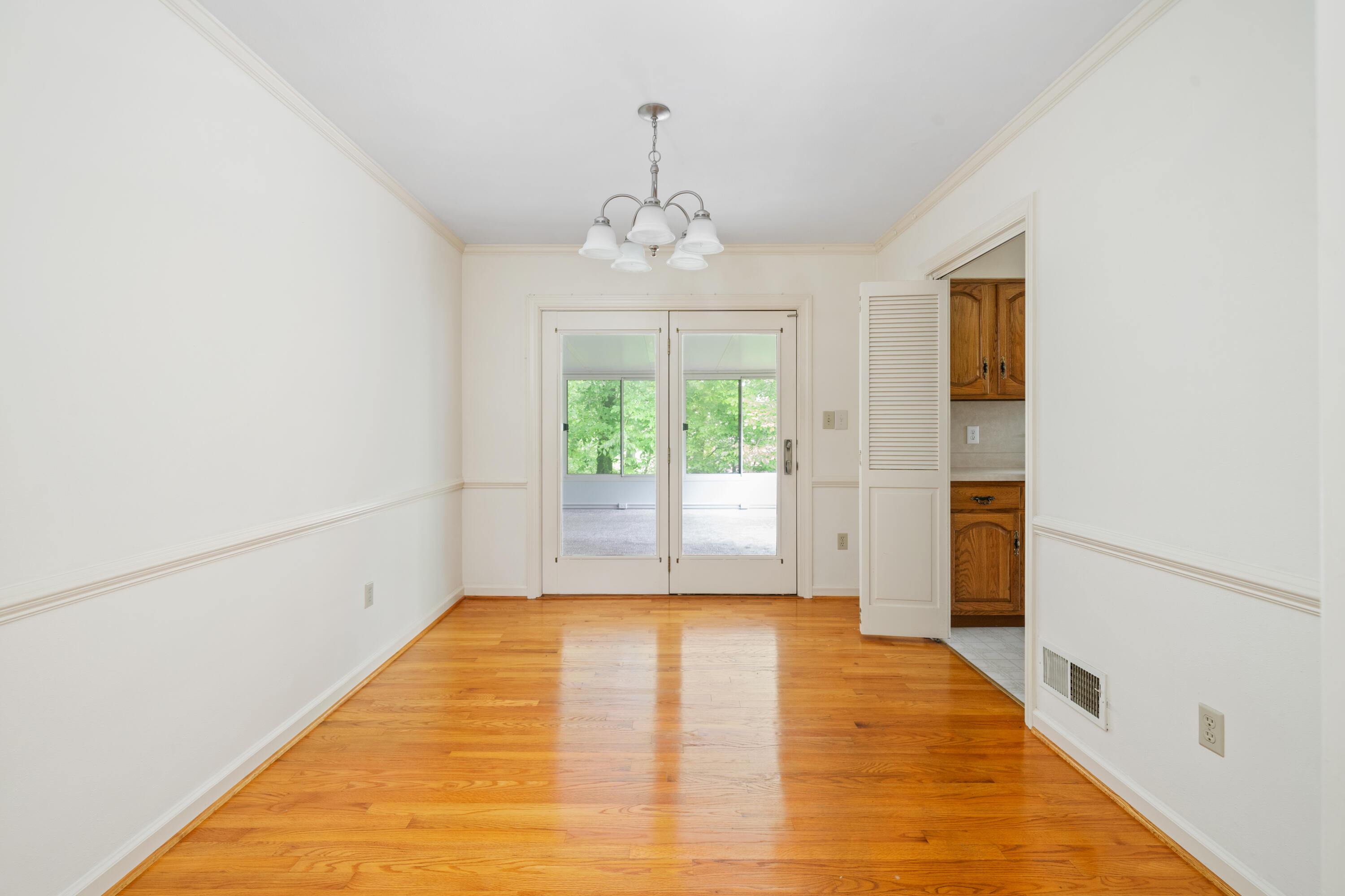 5225 Carriage Dr, Roanoke, Ohio image 9