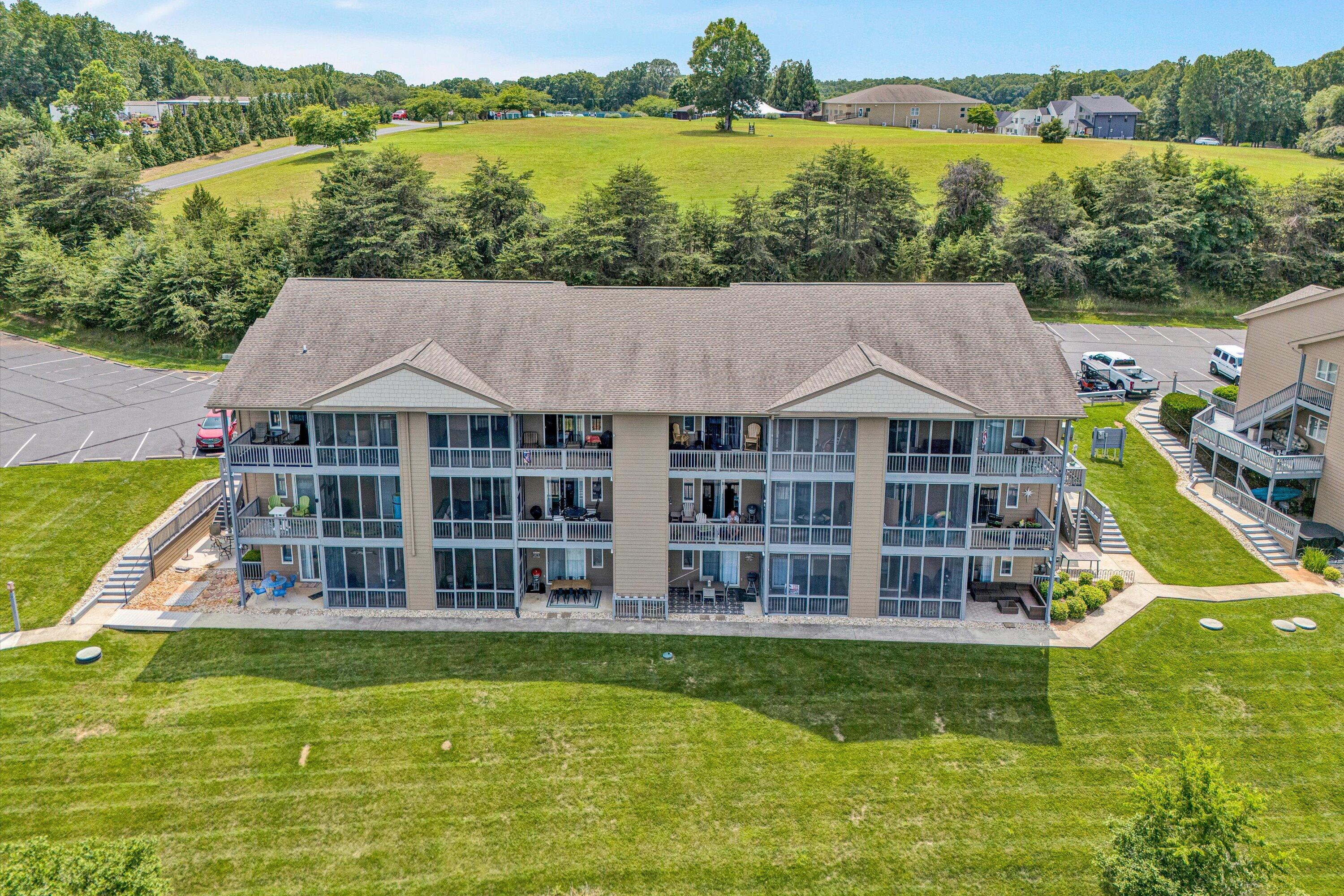 1175 Mariners Way #58, Huddleston, Virginia image 25