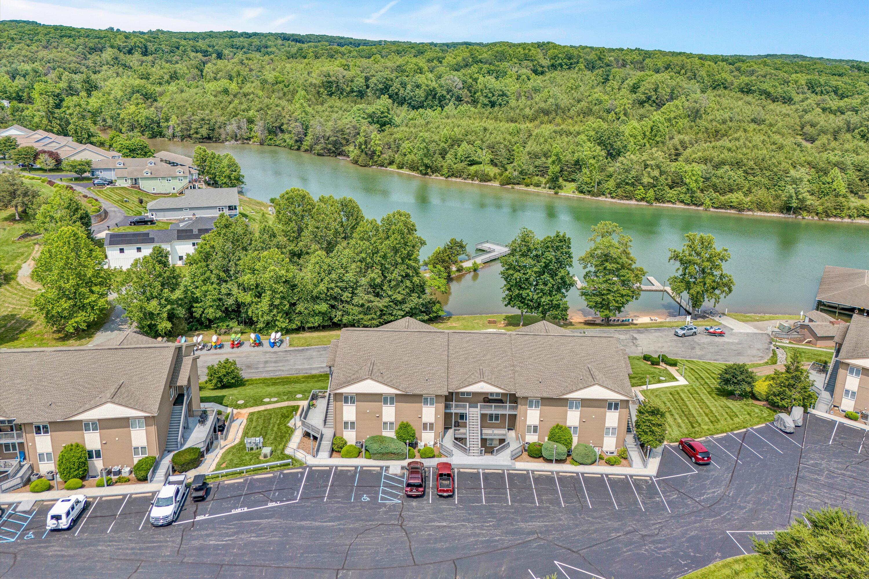 1175 Mariners Way #58, Huddleston, Virginia image 27