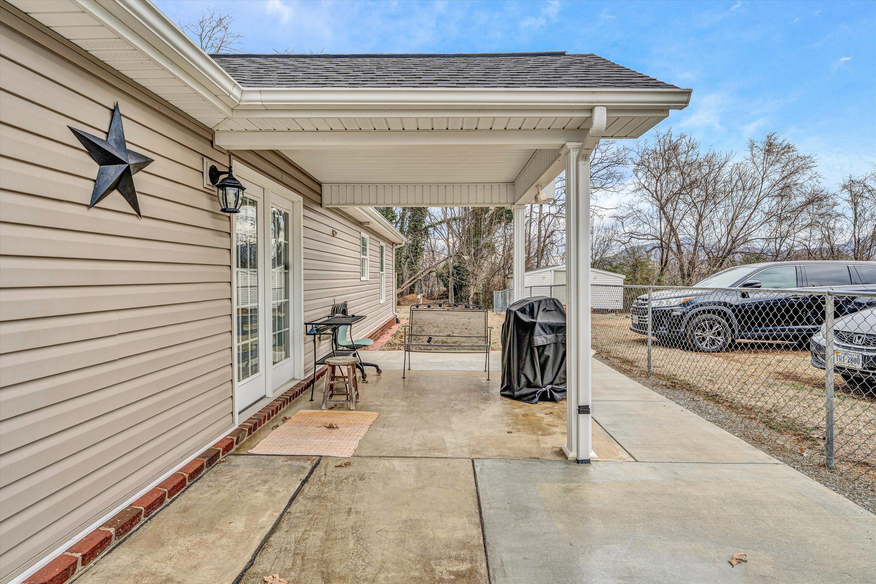 332 E Augusta Ave, Vinton, Virginia image 21