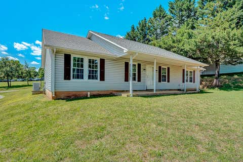 Apartment For Sale - 3721 Chaparral Dr<br/> Roanoke, VA 24018
