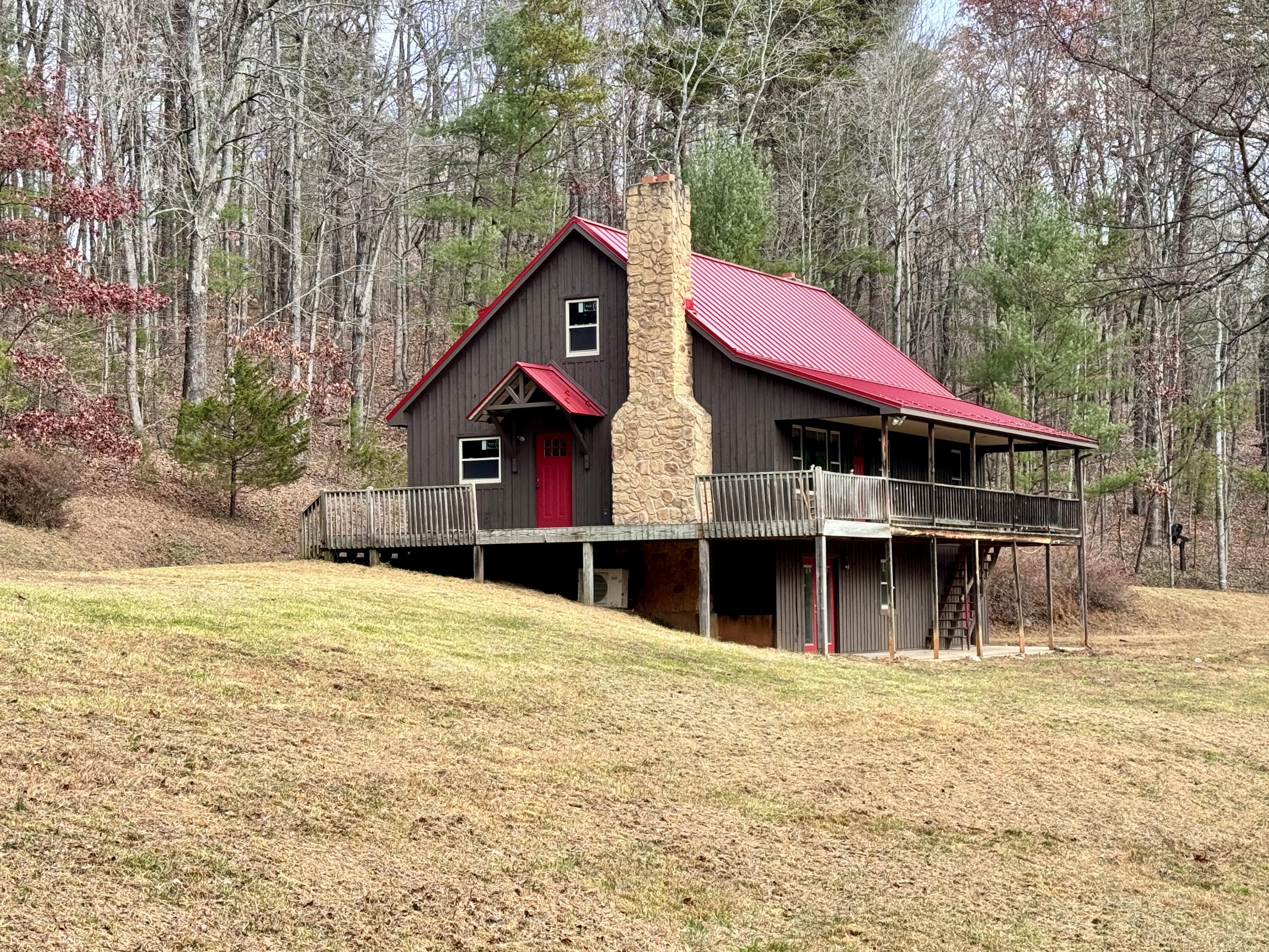 228 Hatchet Creek Ln, Callaway, Virginia image 1