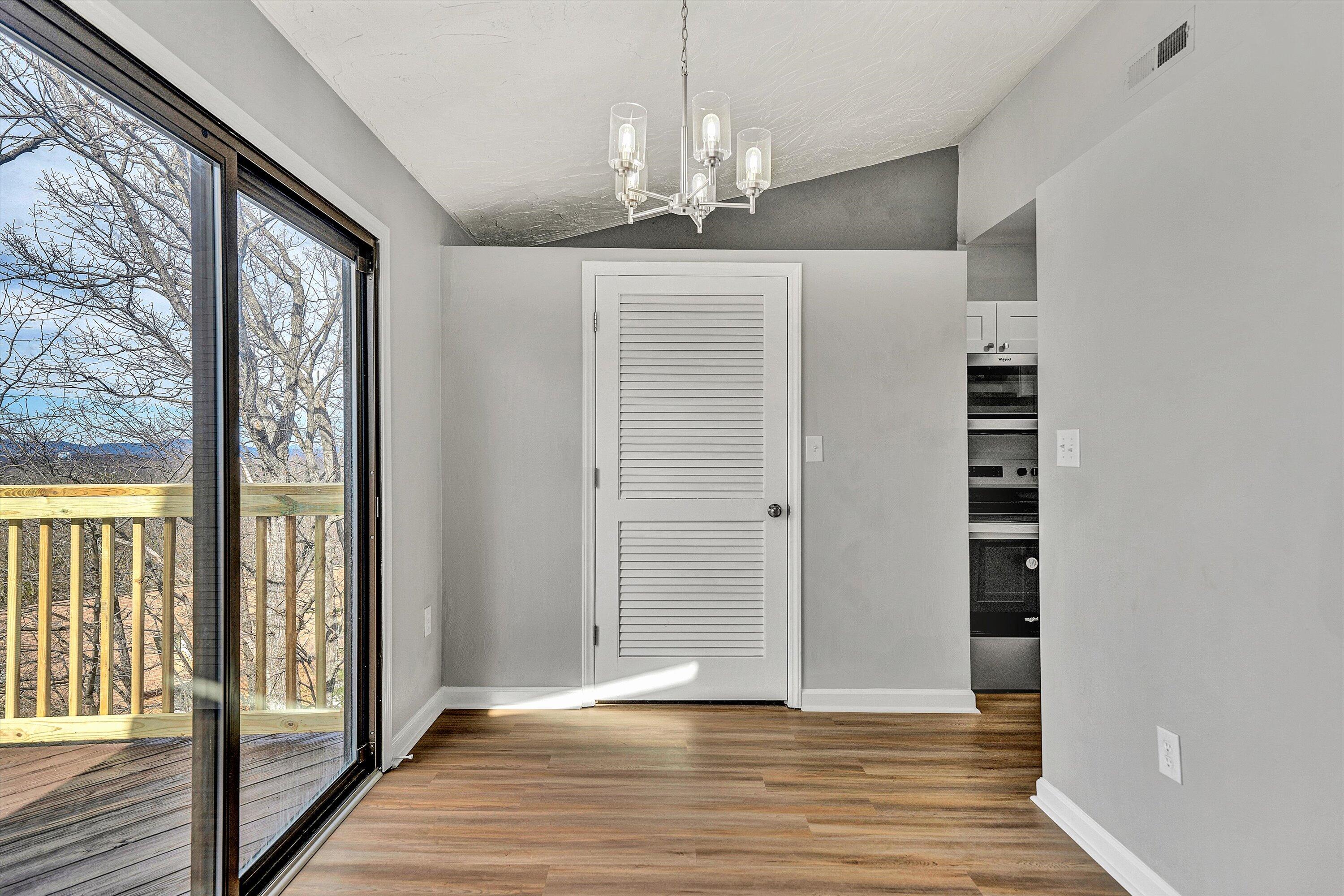 3347 Forest Ct, Roanoke, Virginia image 9