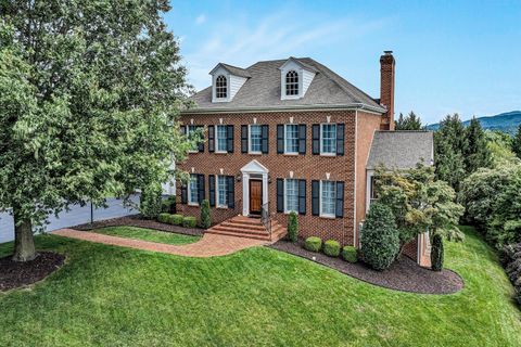 Homes For Sale - 824 Pendleton Dr<br/> Salem, VA 24153