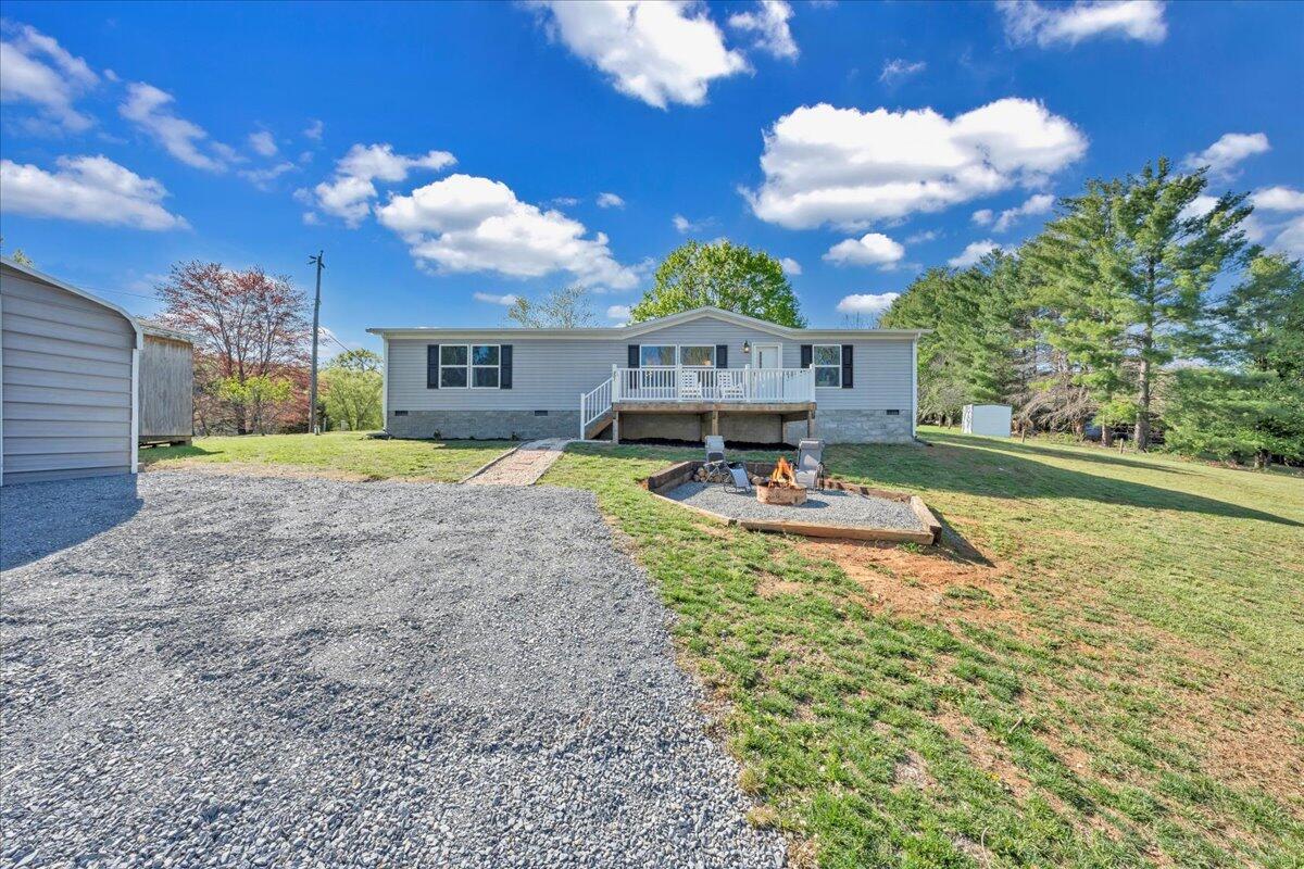 301 Village Dr, Vinton, Virginia image 26