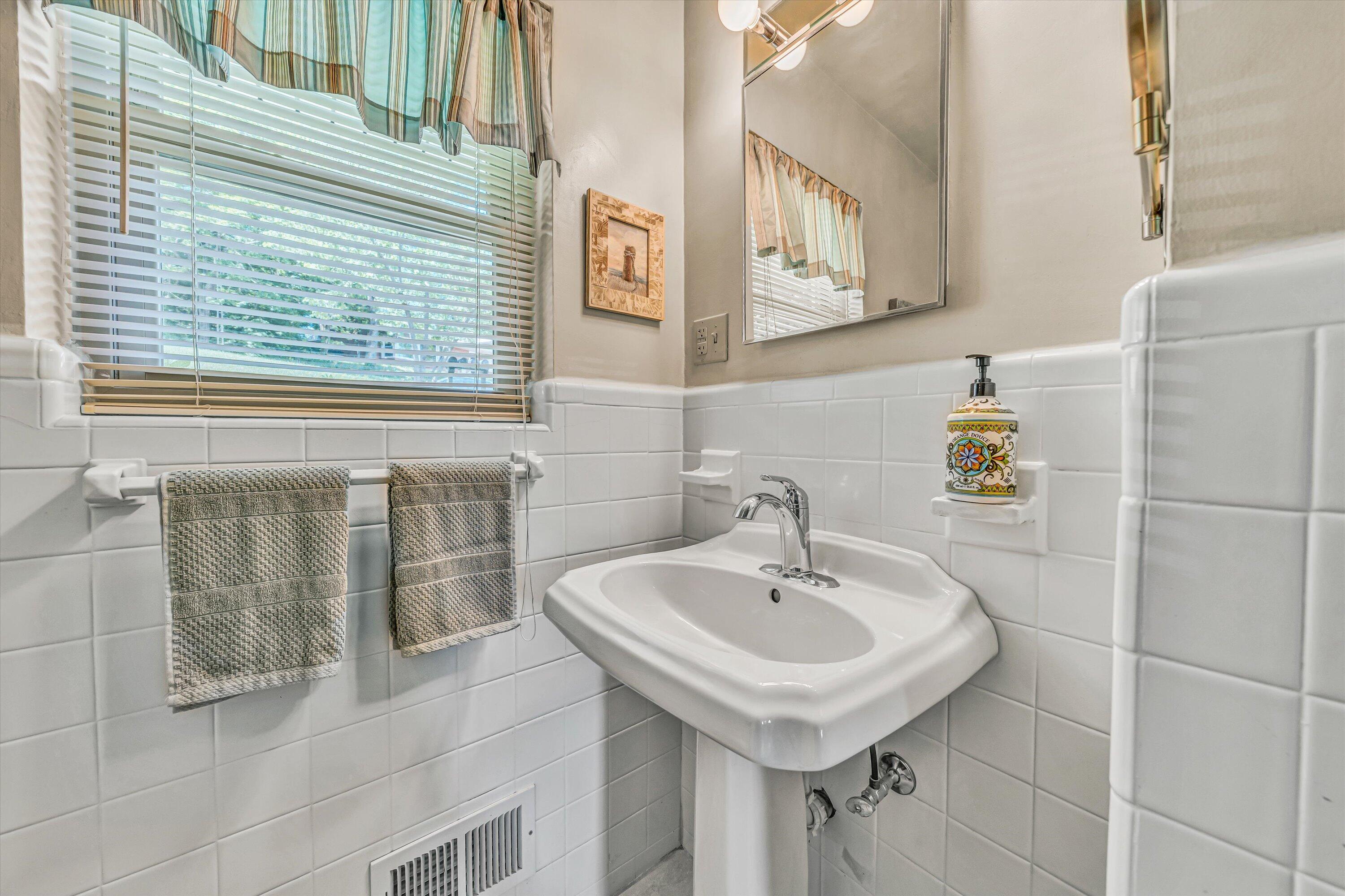 3801 Highwood Rd, Roanoke, Virginia image 20