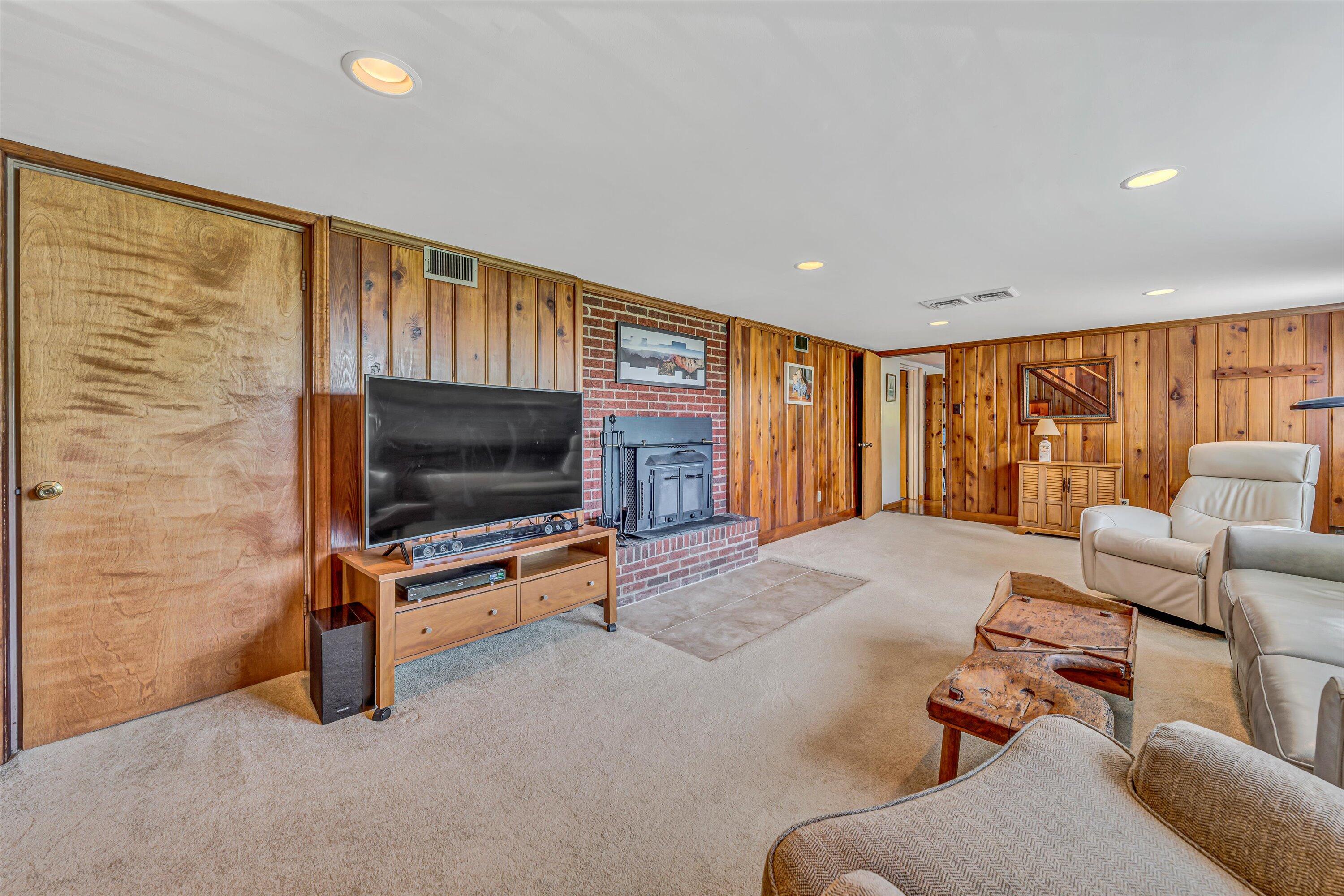3801 Highwood Rd, Roanoke, Virginia image 24
