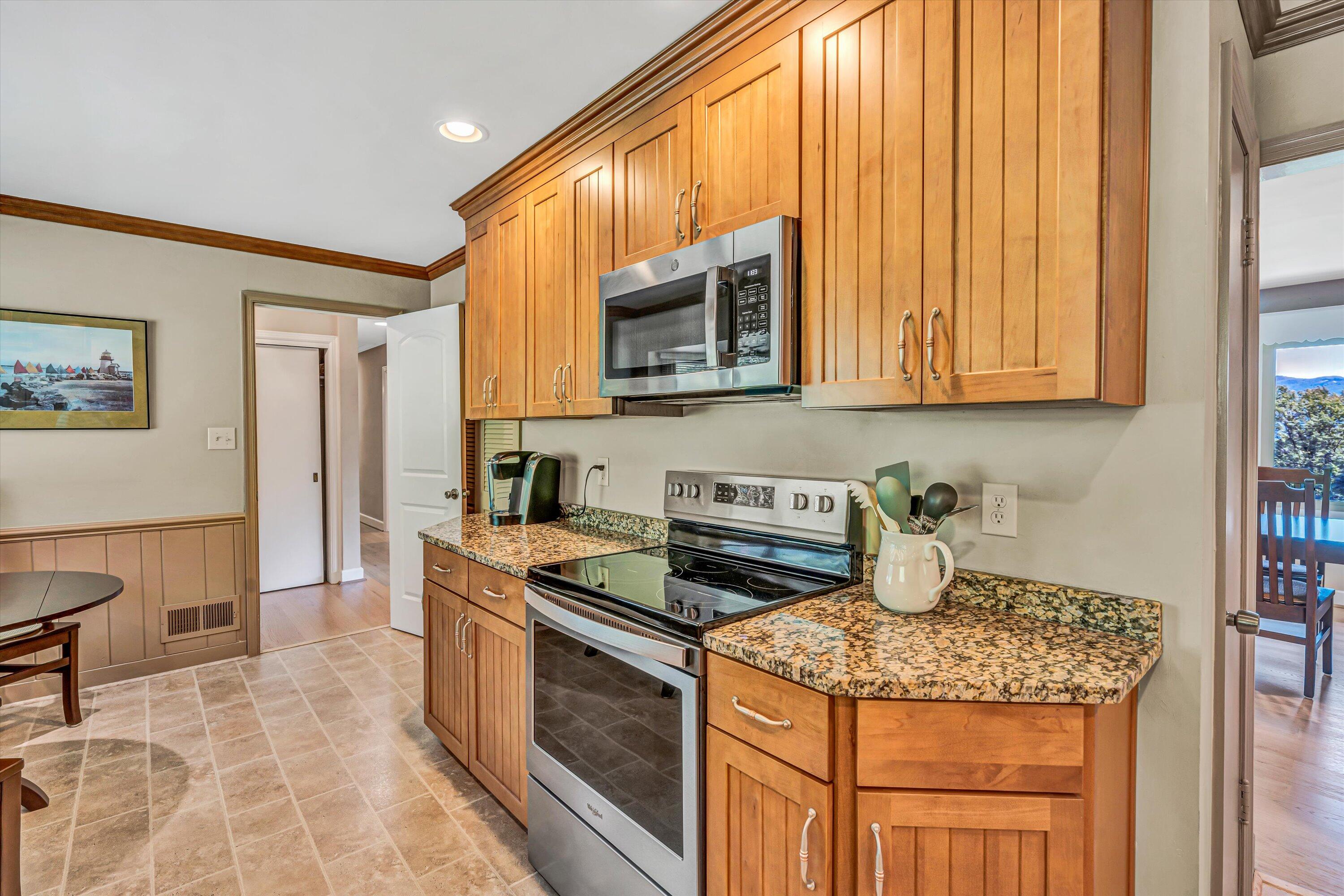 3801 Highwood Rd, Roanoke, Virginia image 9